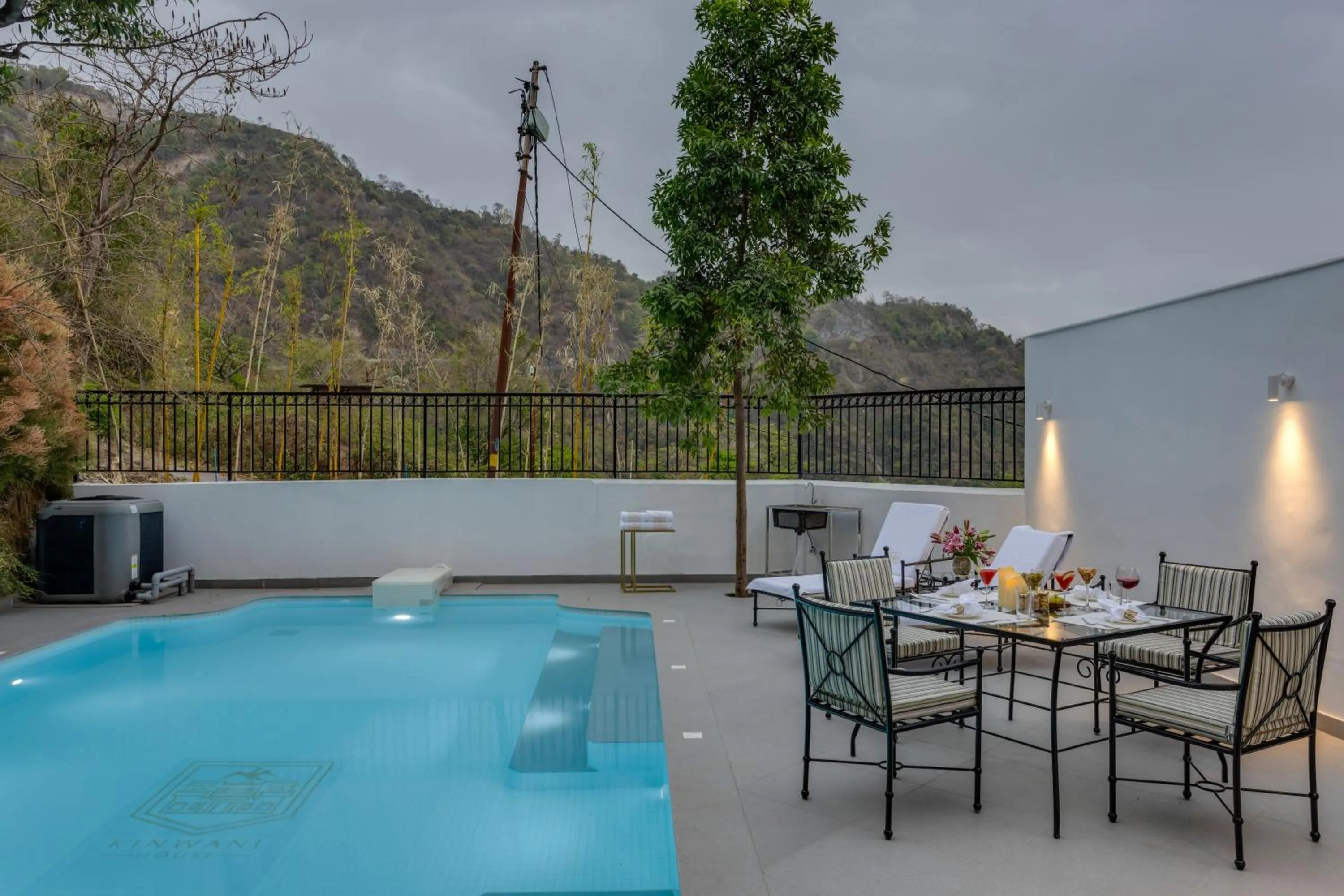 Swimming pool in Kinwani House - Araiya Anthology