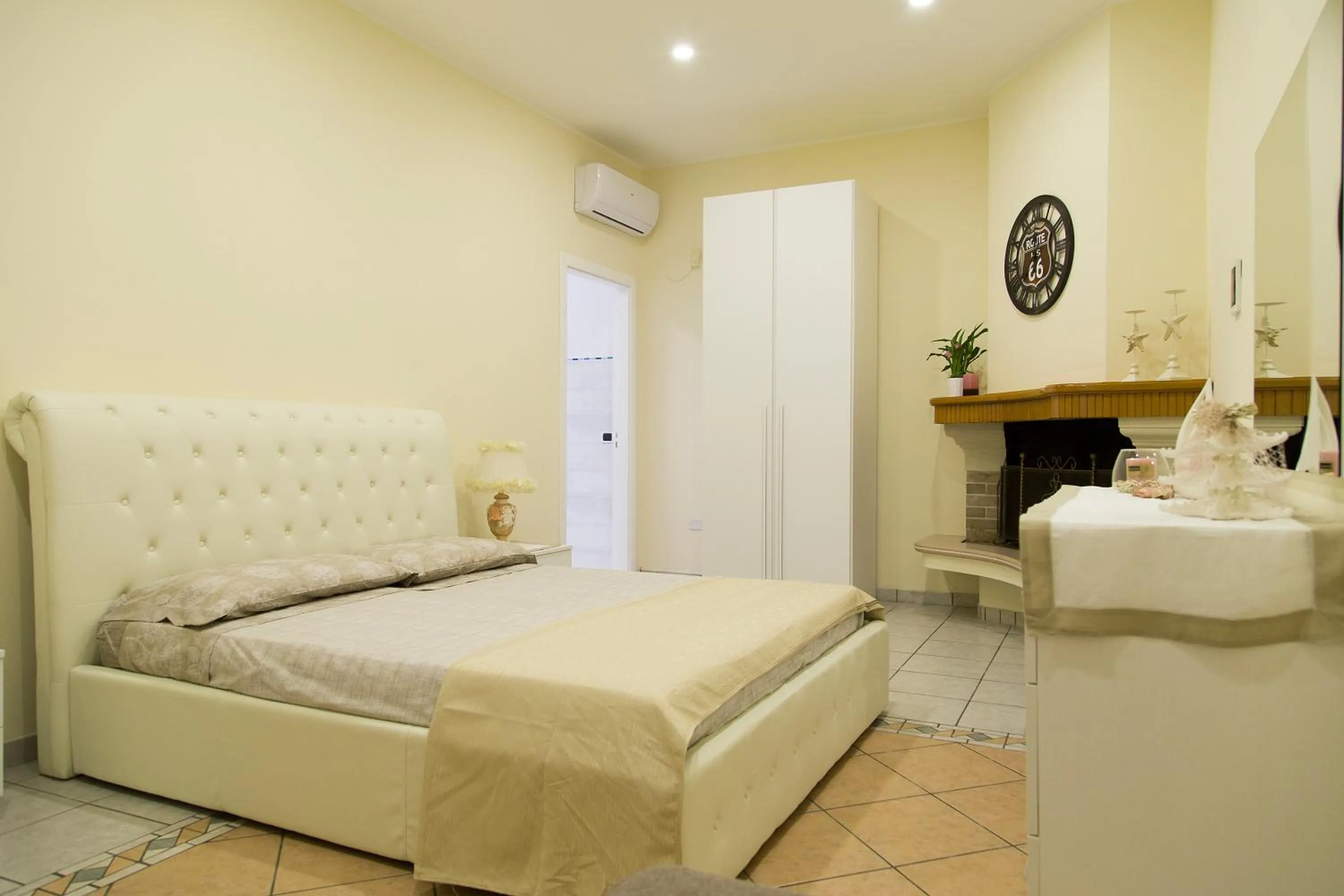 Photo of the whole room, Bed in B&B Villa Fanizza