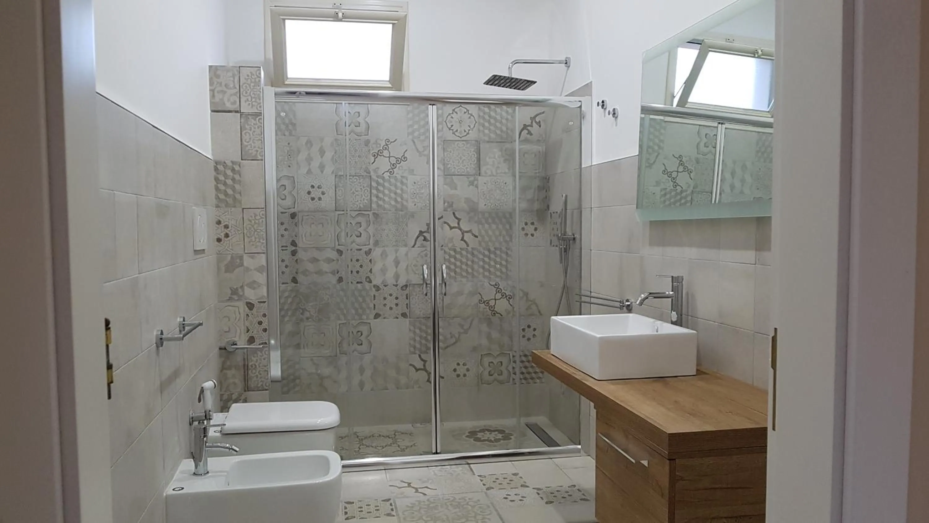 Shower in B&B Villa Fanizza