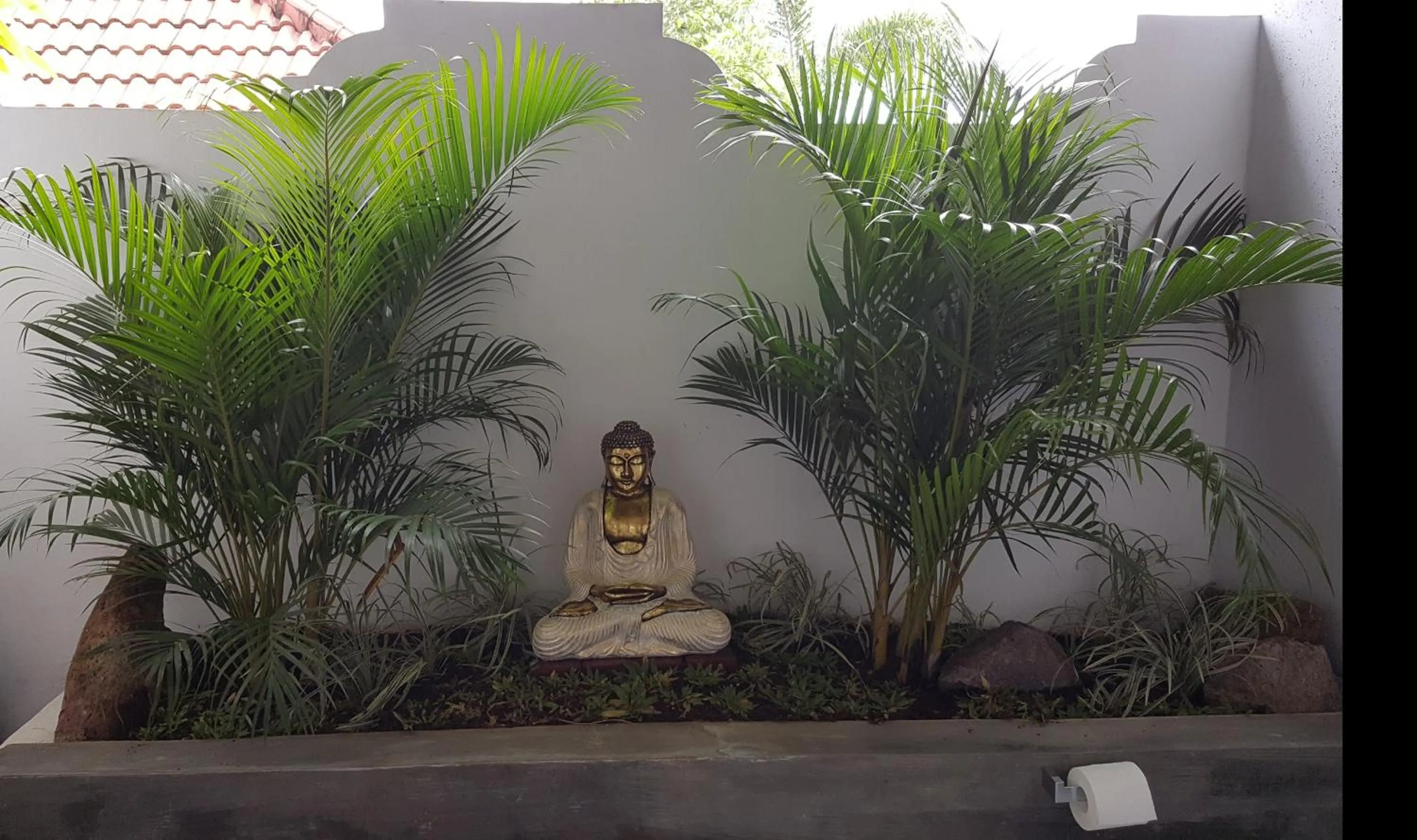 Shower in Villa Lumbalumba