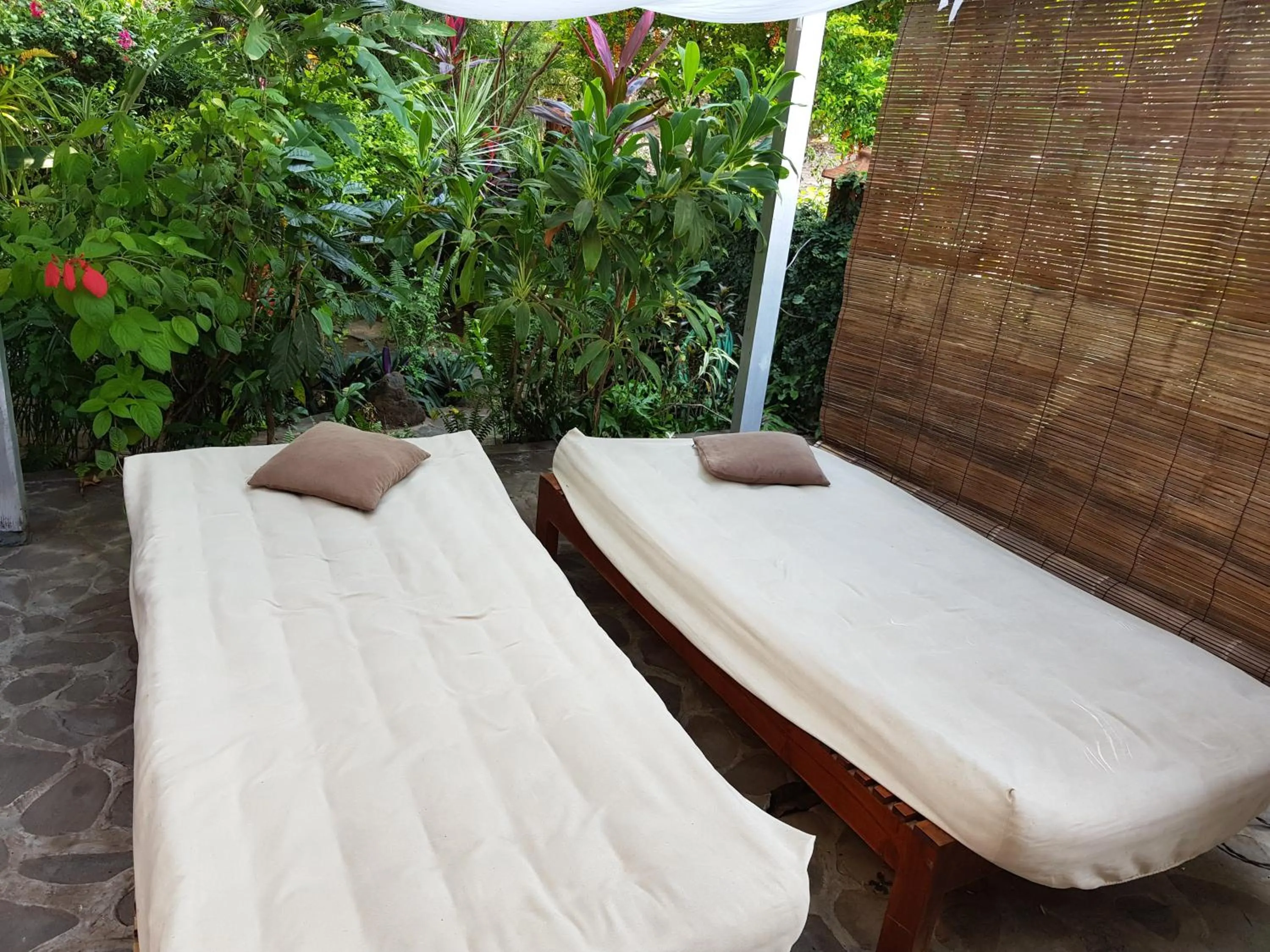Massage in Villa Lumbalumba