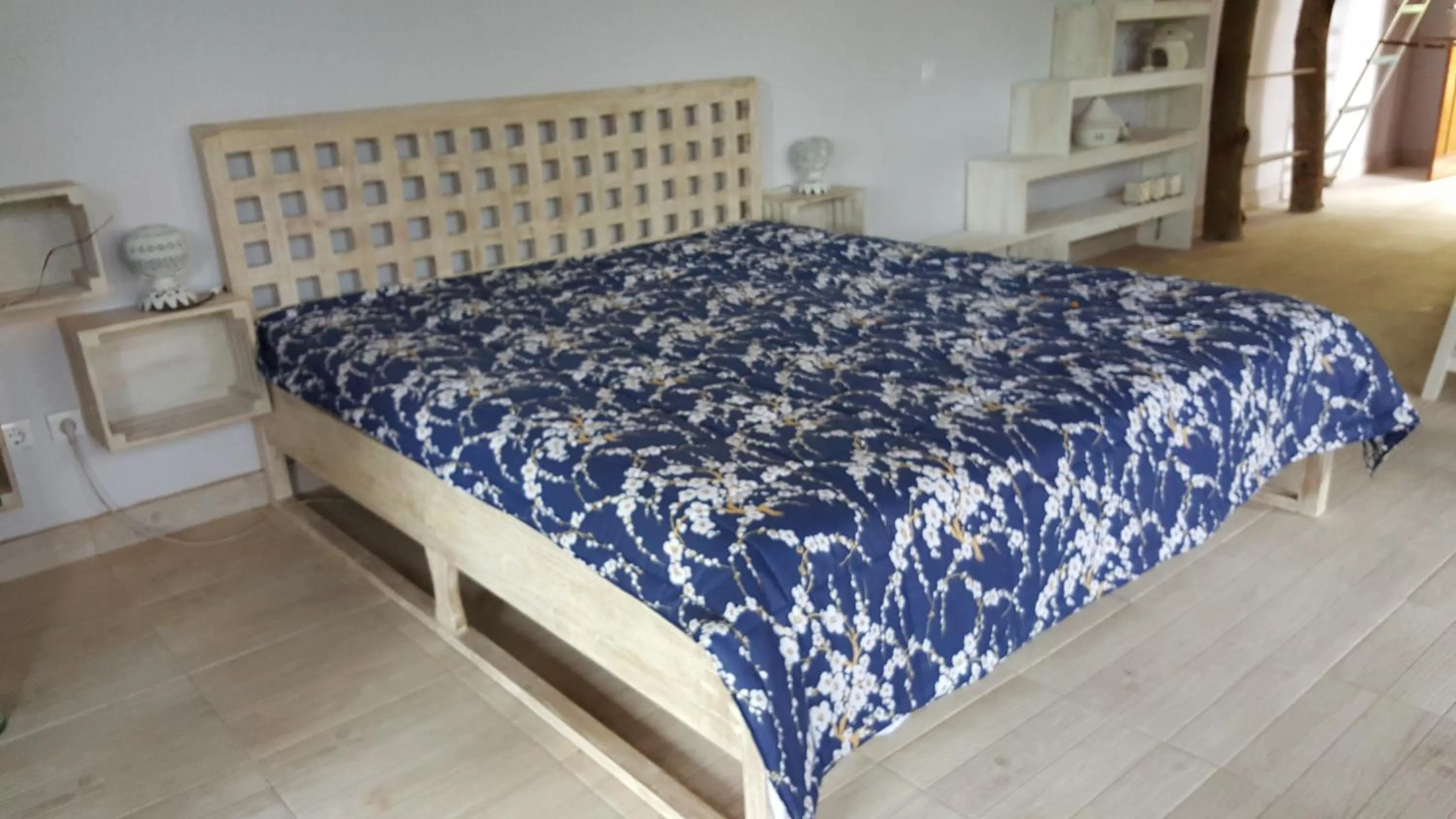 Bed in Villa Lumbalumba