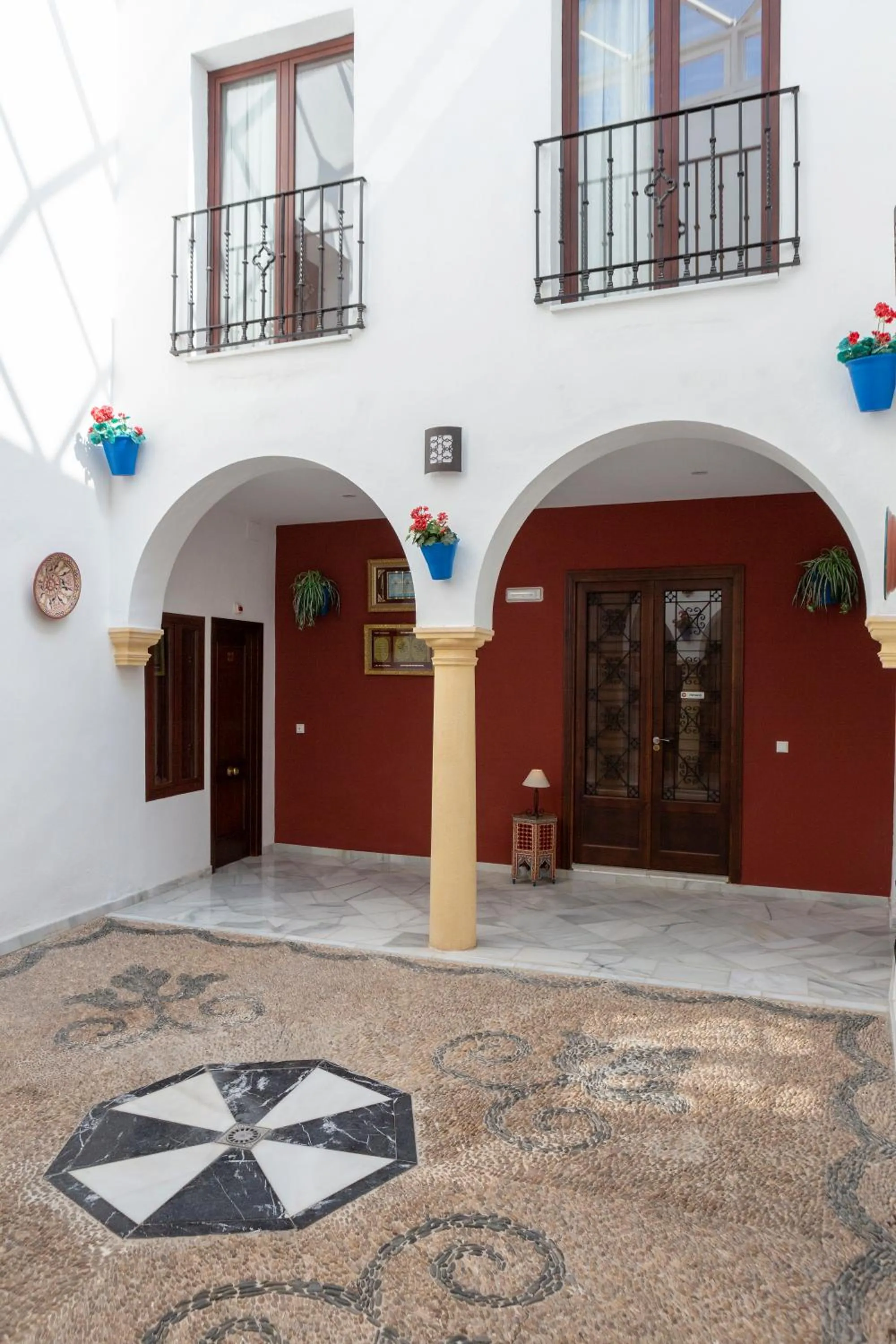 Patio in Hotel Los Omeyas