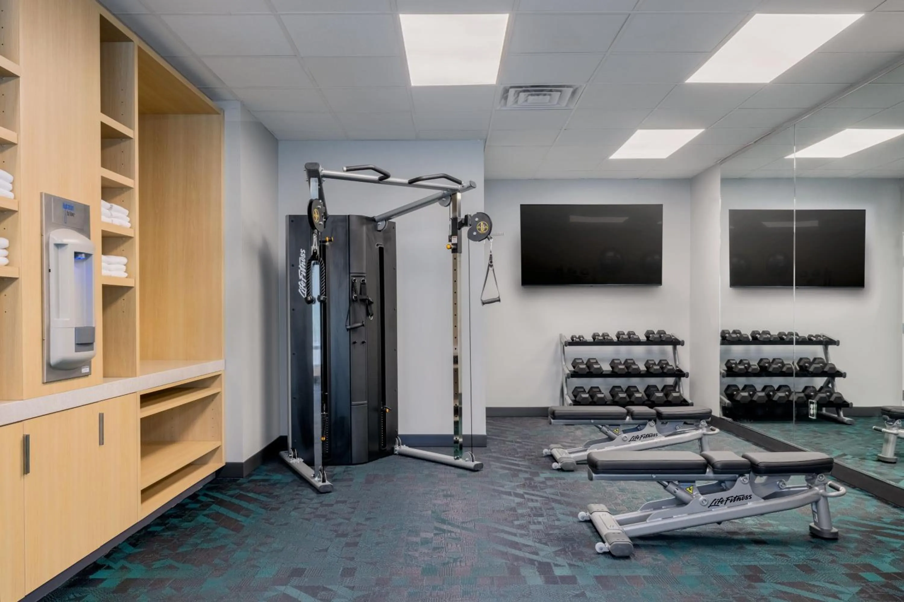 Fitness centre/facilities in TownePlace Suites by Marriott Brunswick