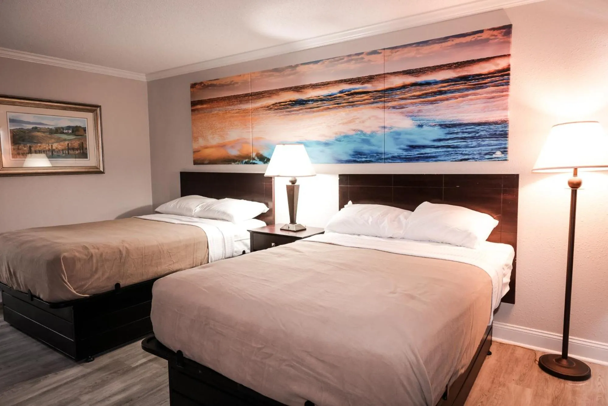 Bedroom, Bed in Riverside Inn & Suites Danville Virginia