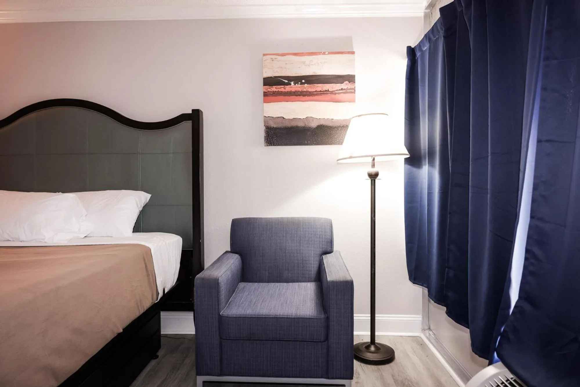 Bedroom, Bed in Riverside Inn & Suites Danville Virginia