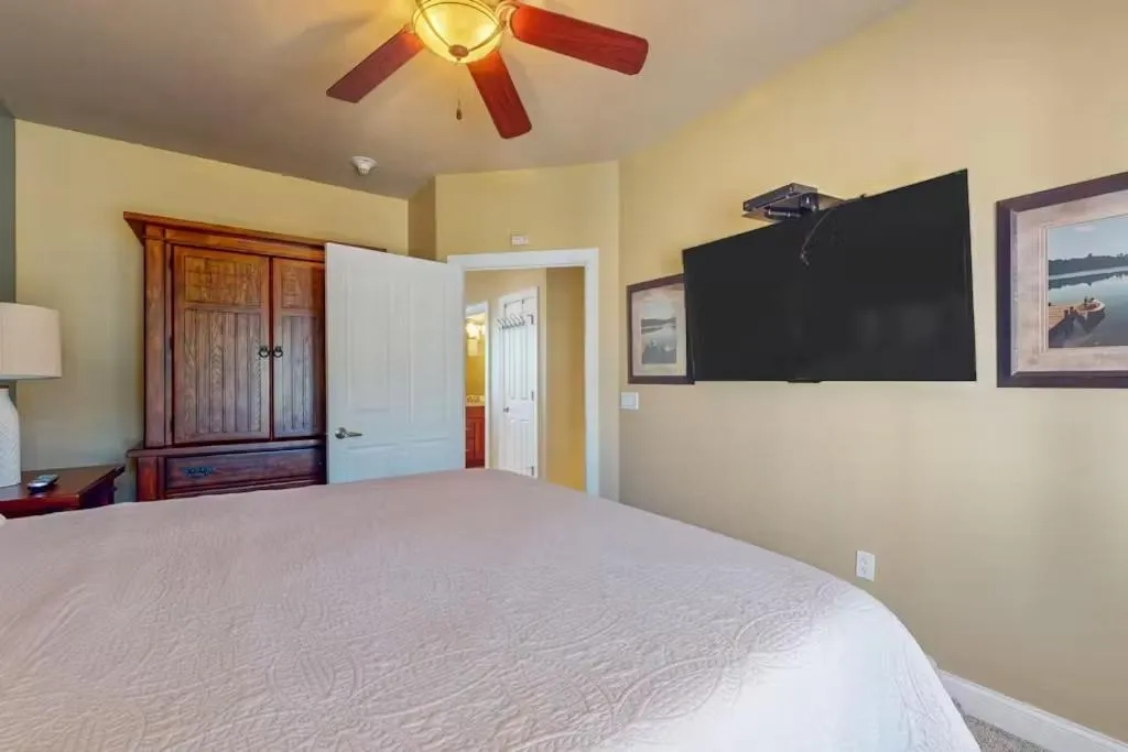 Delton Grand Resort Condominiums