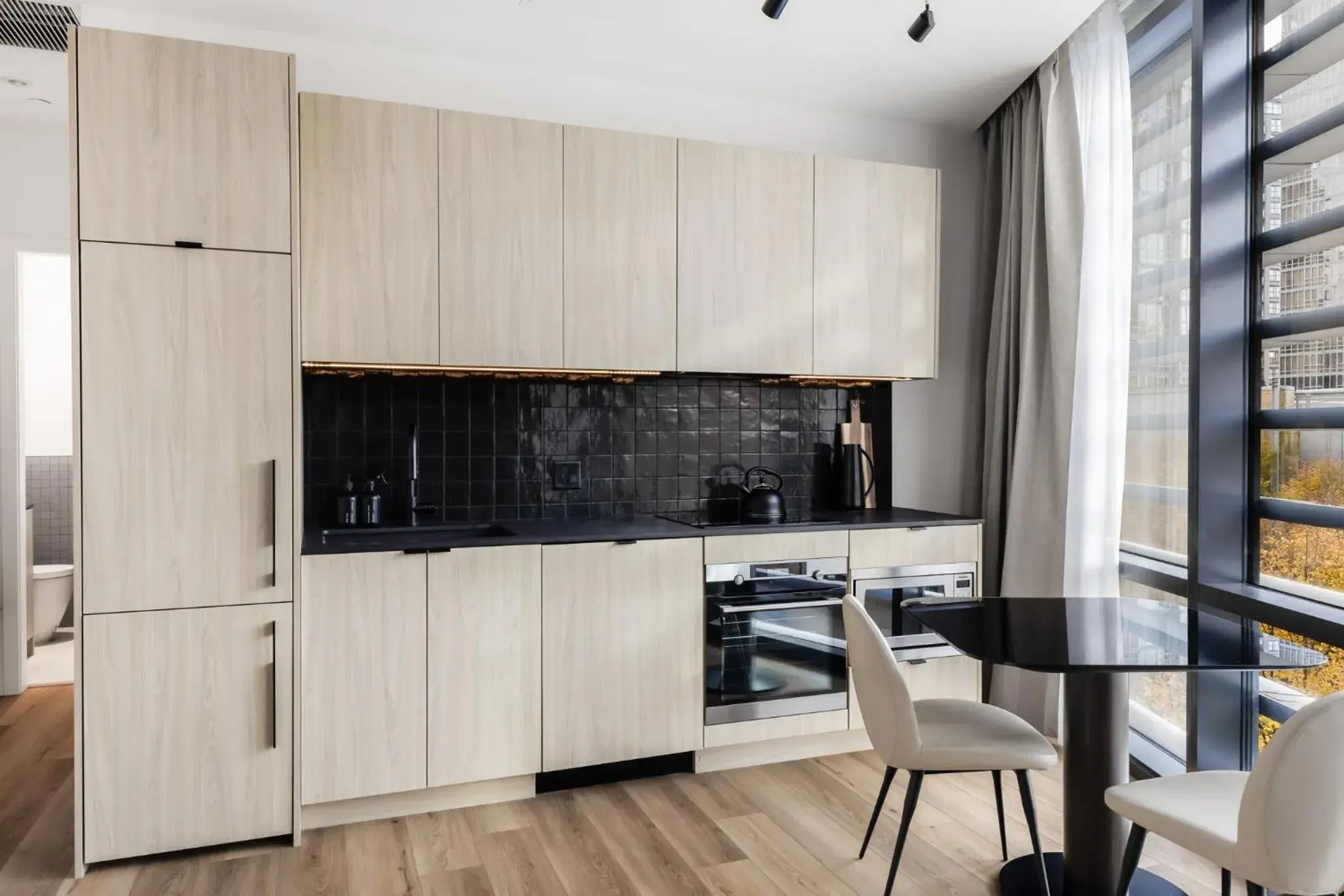 Studio Apartment in Smithe House Studio Apartment in Smithe House