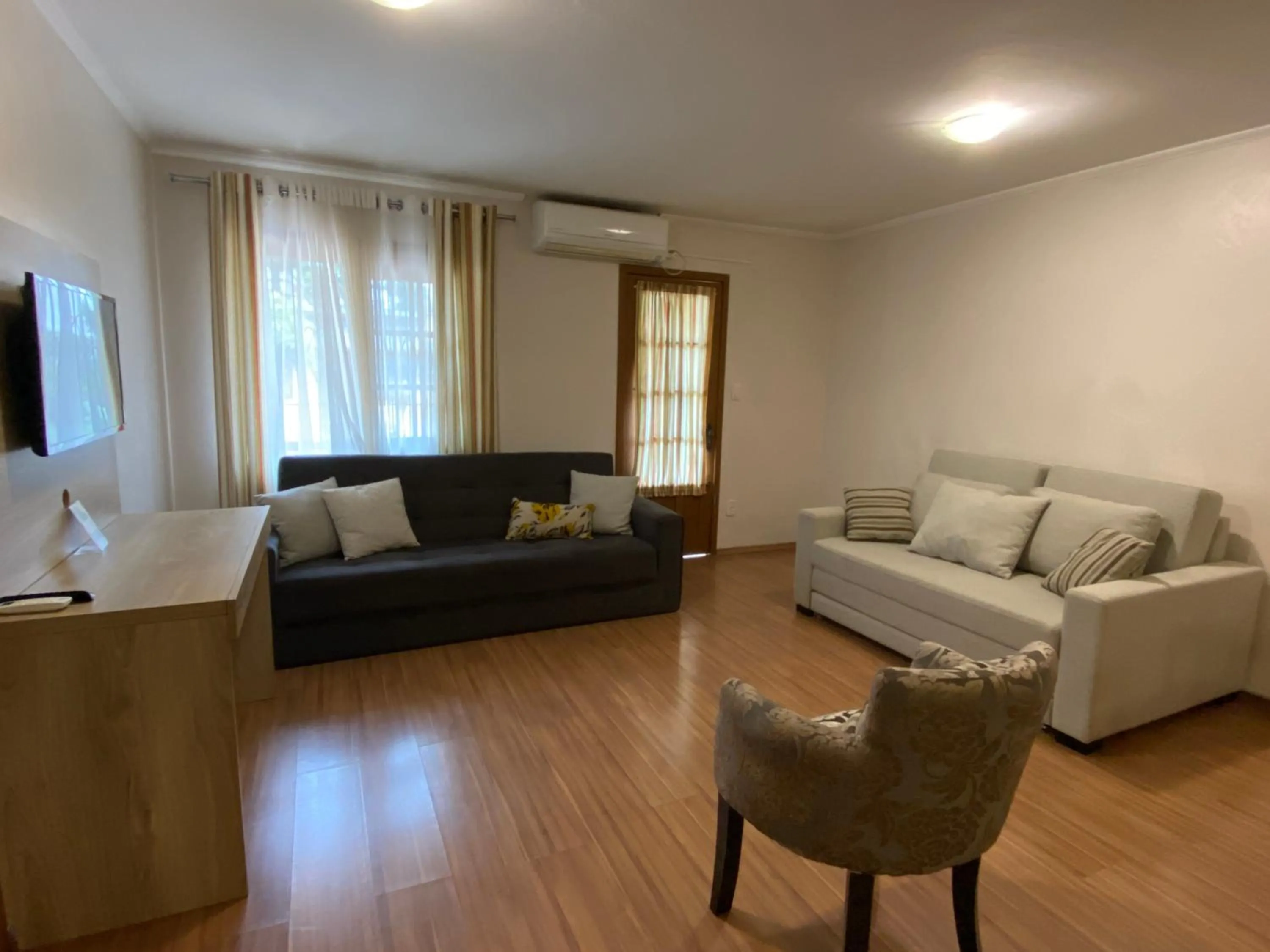 TV and multimedia in Pousada Stillo Gramado