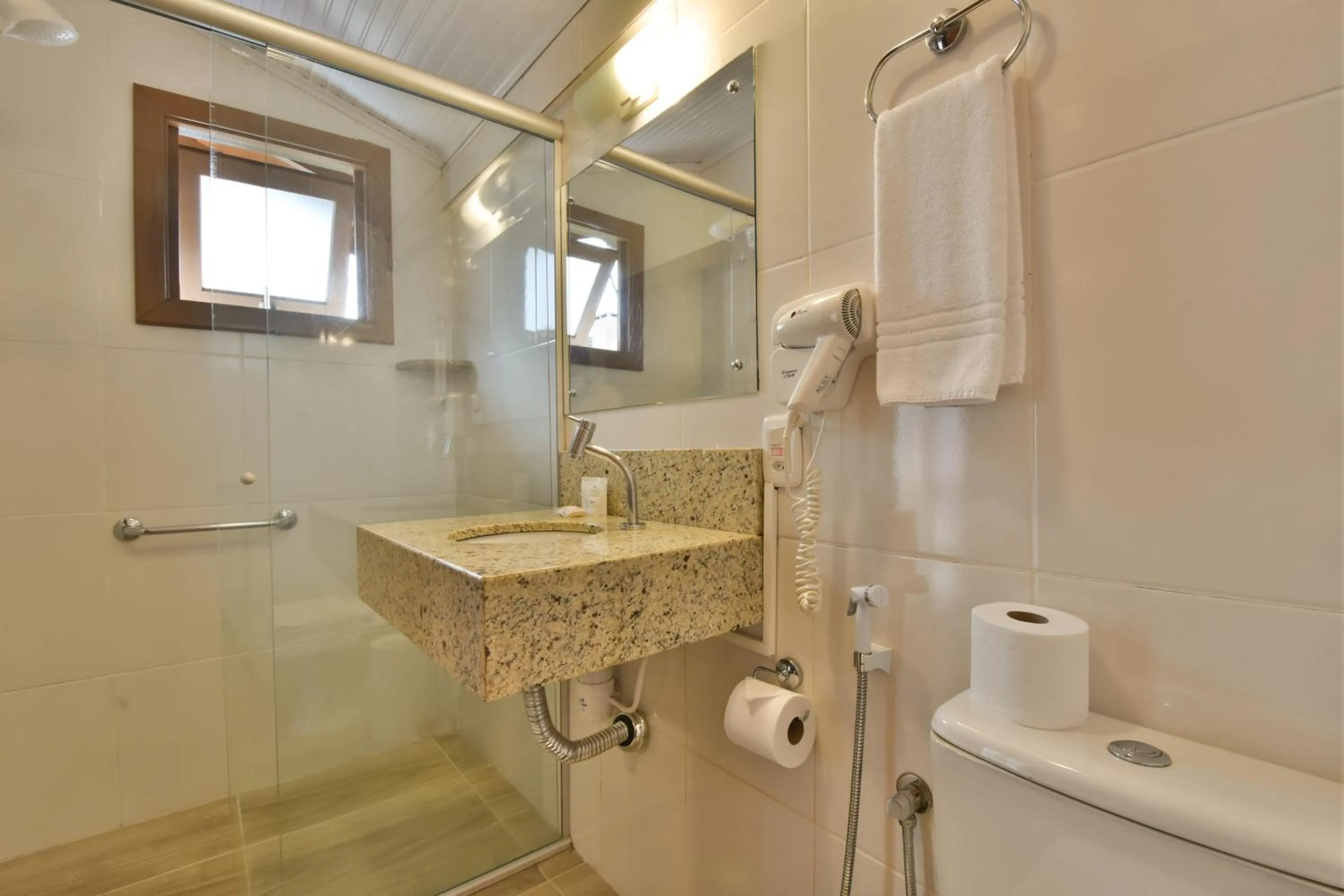 Bathroom in Pousada Stillo Gramado