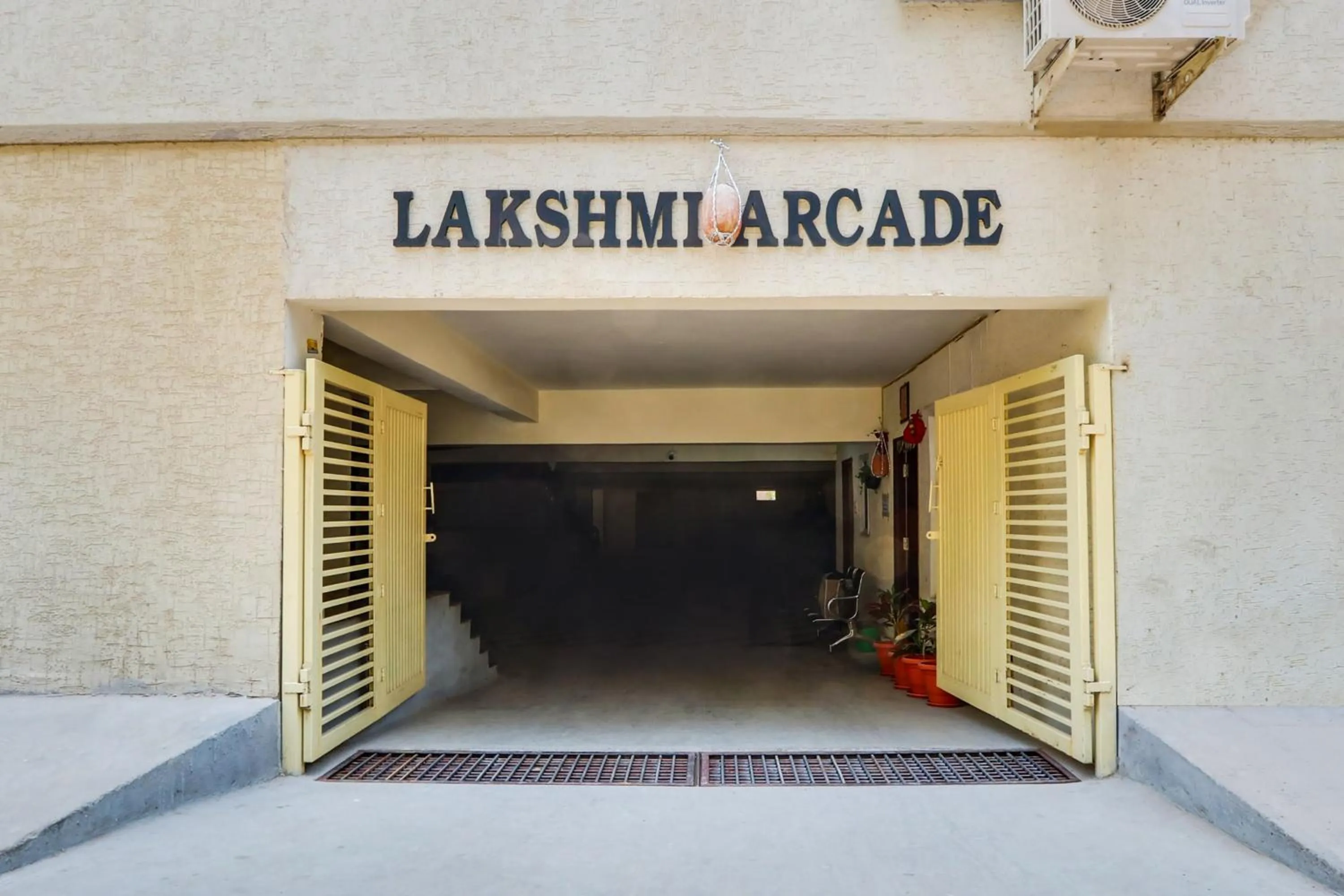Facade/entrance in Super Collection O Bhagyalakshmi Suites