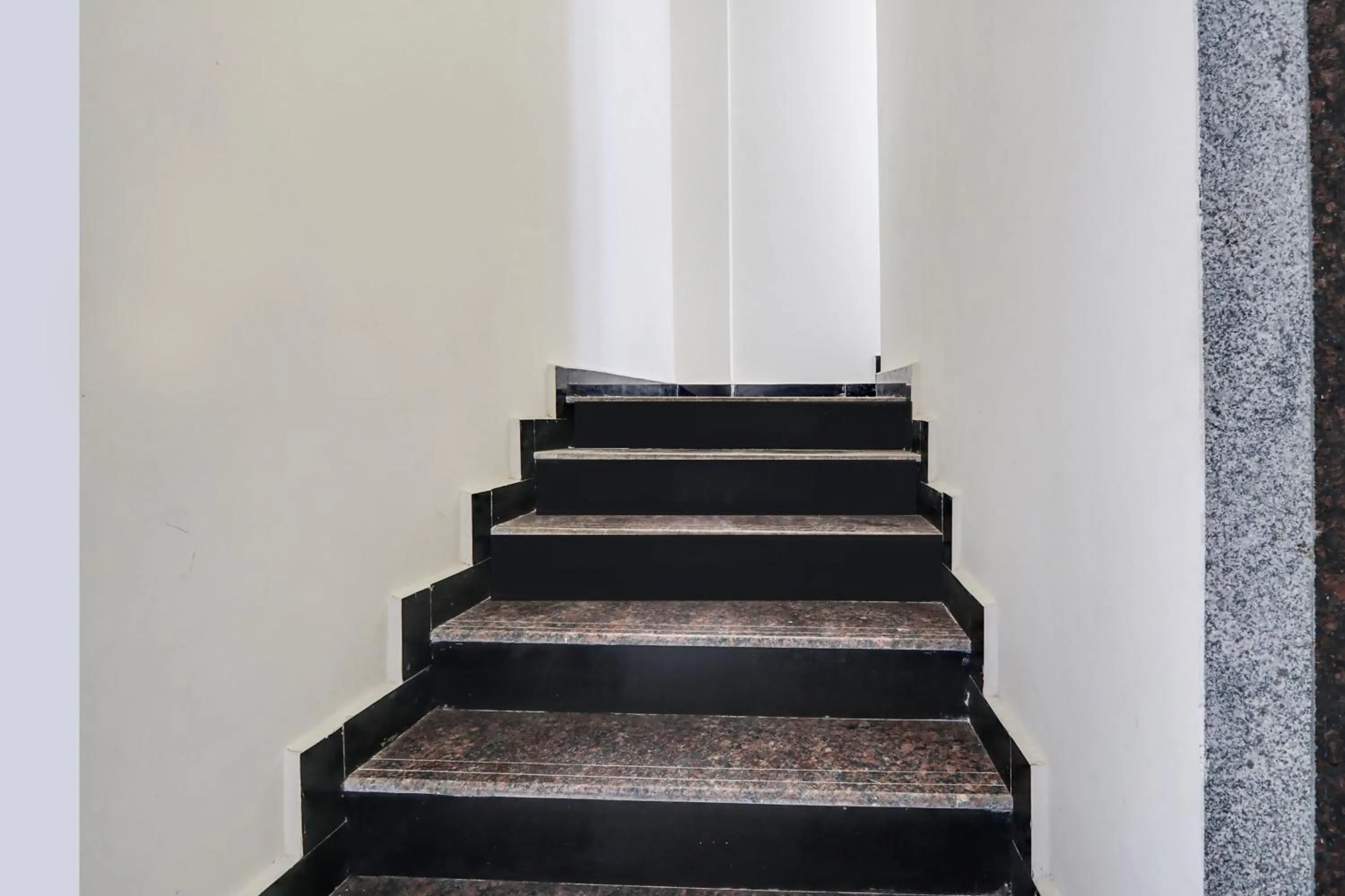 Lobby or reception in Super Collection O Bhagyalakshmi Suites