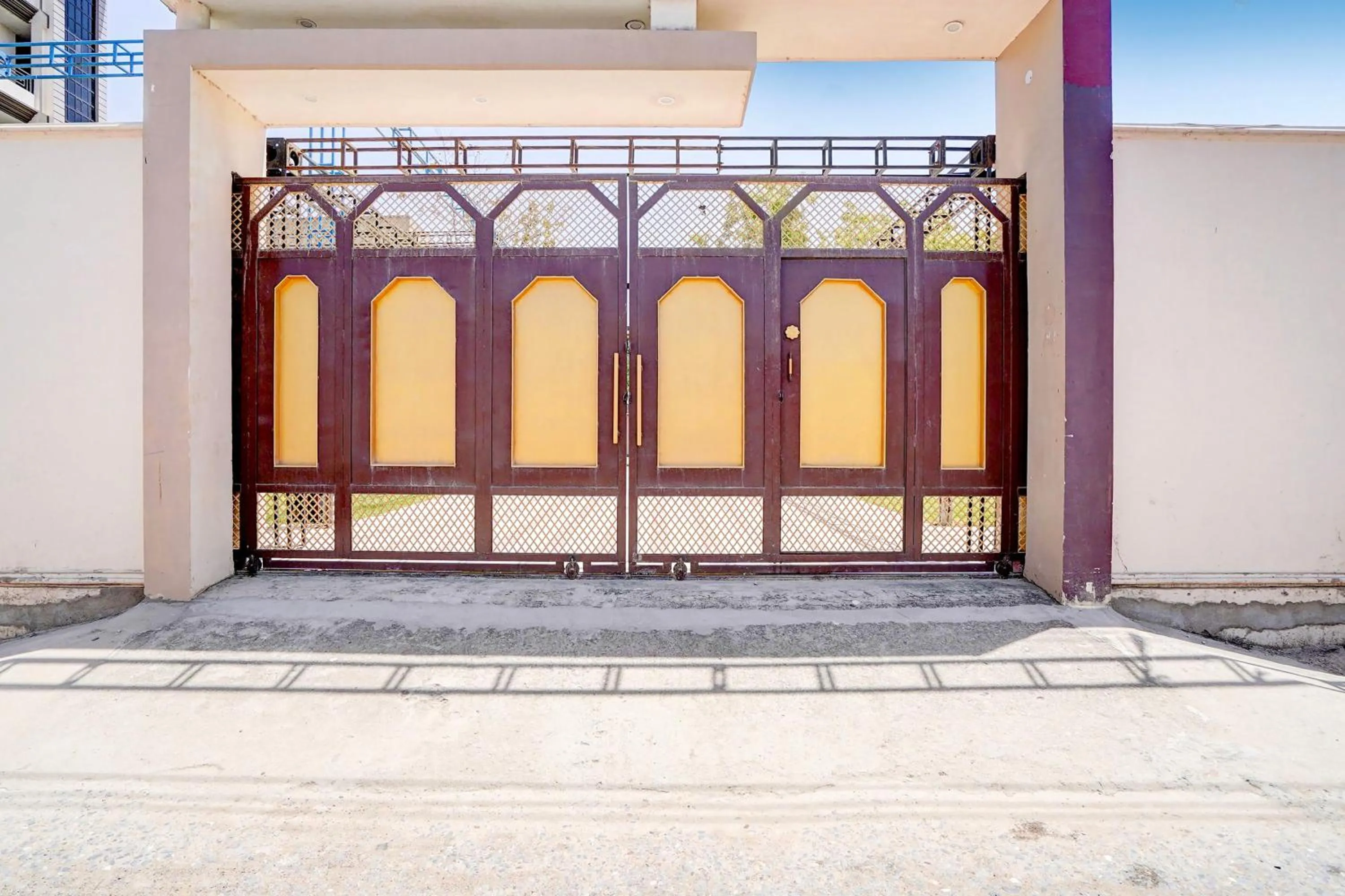 Facade/entrance in Hotel O Pramod Garden