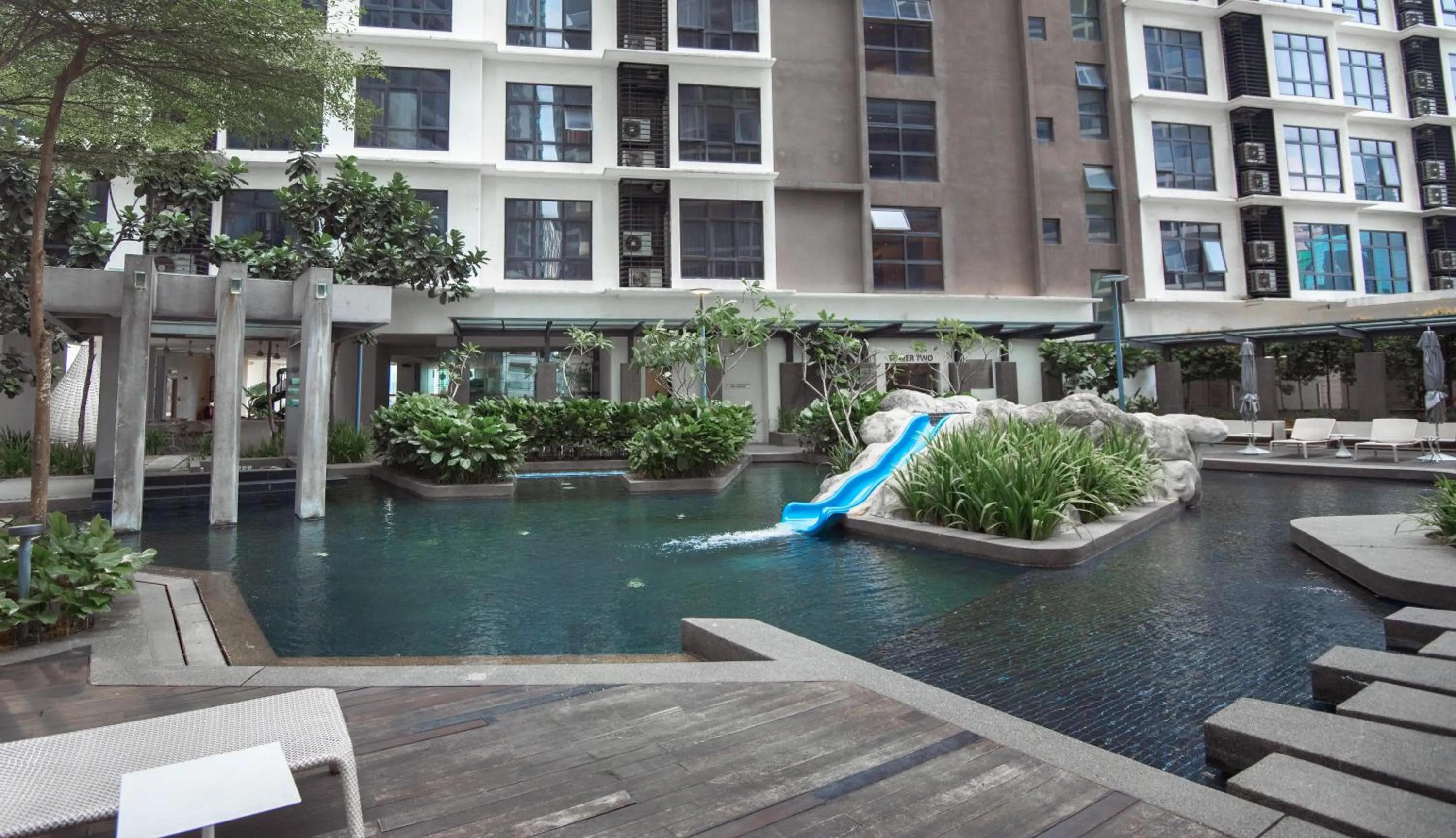 Swimming pool in Sfera Residence Kuala Lumpur City Centre