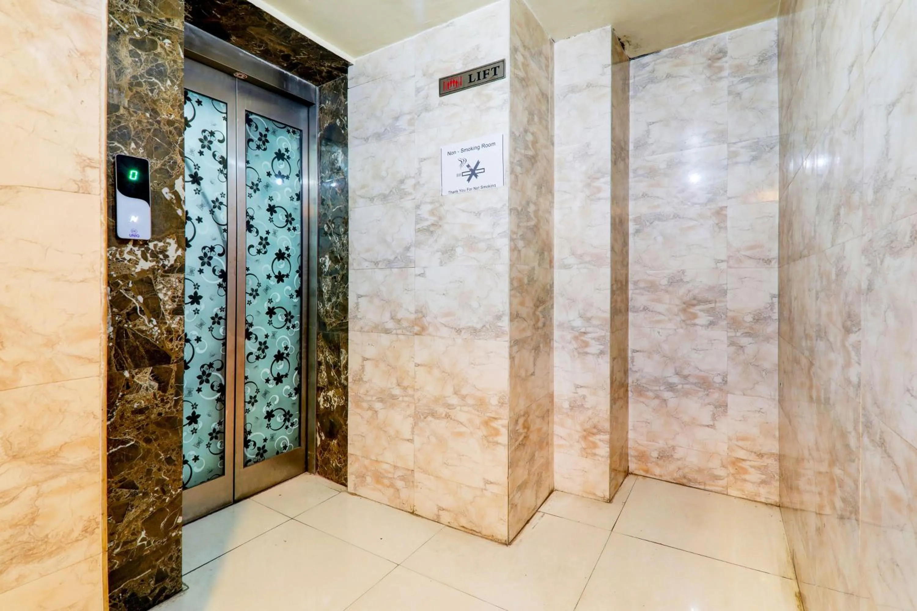 Other in Super Collection O Alambagh Formerly BM Palace