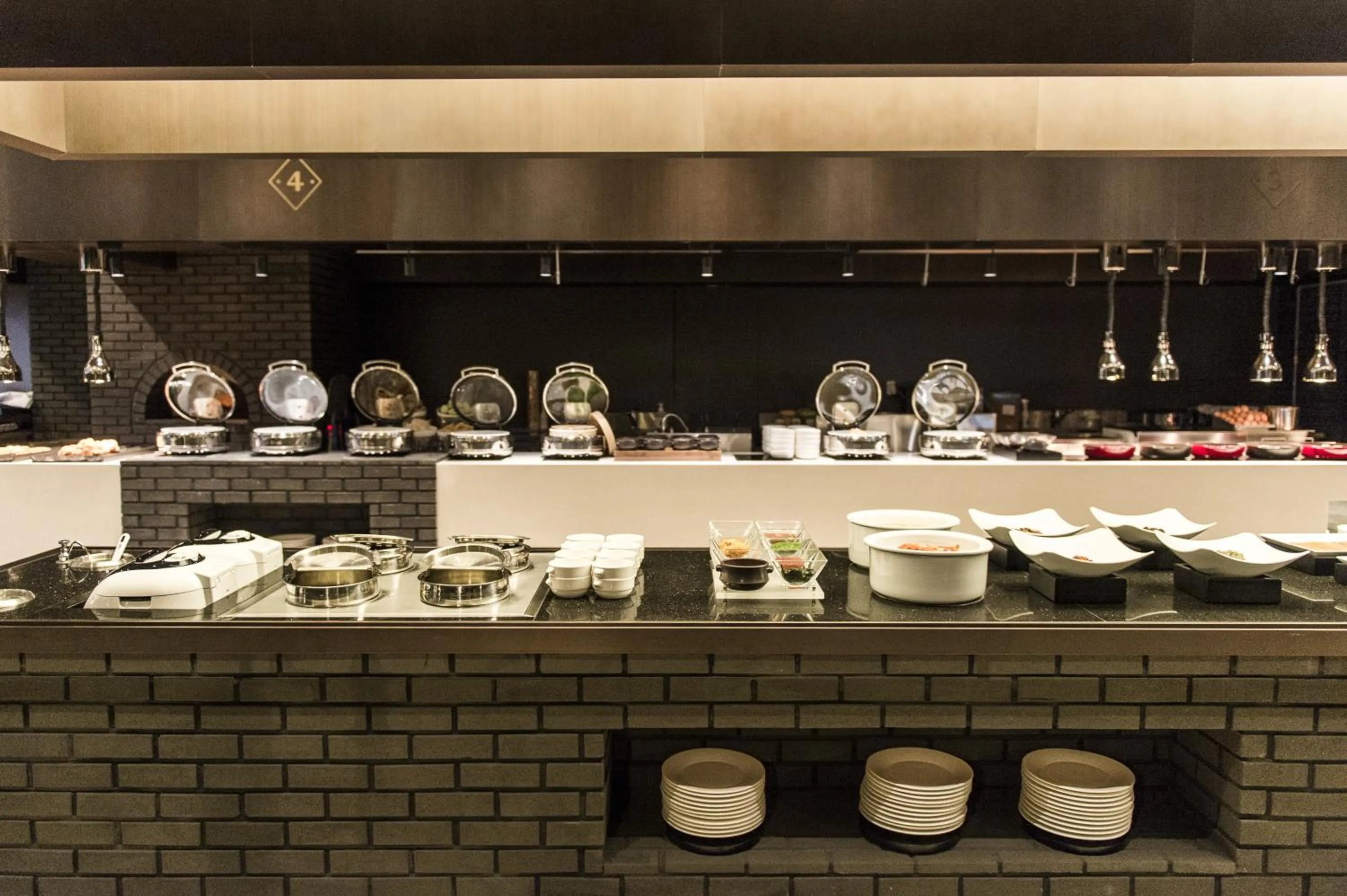 Restaurant/places to eat in GLAD Yeouido