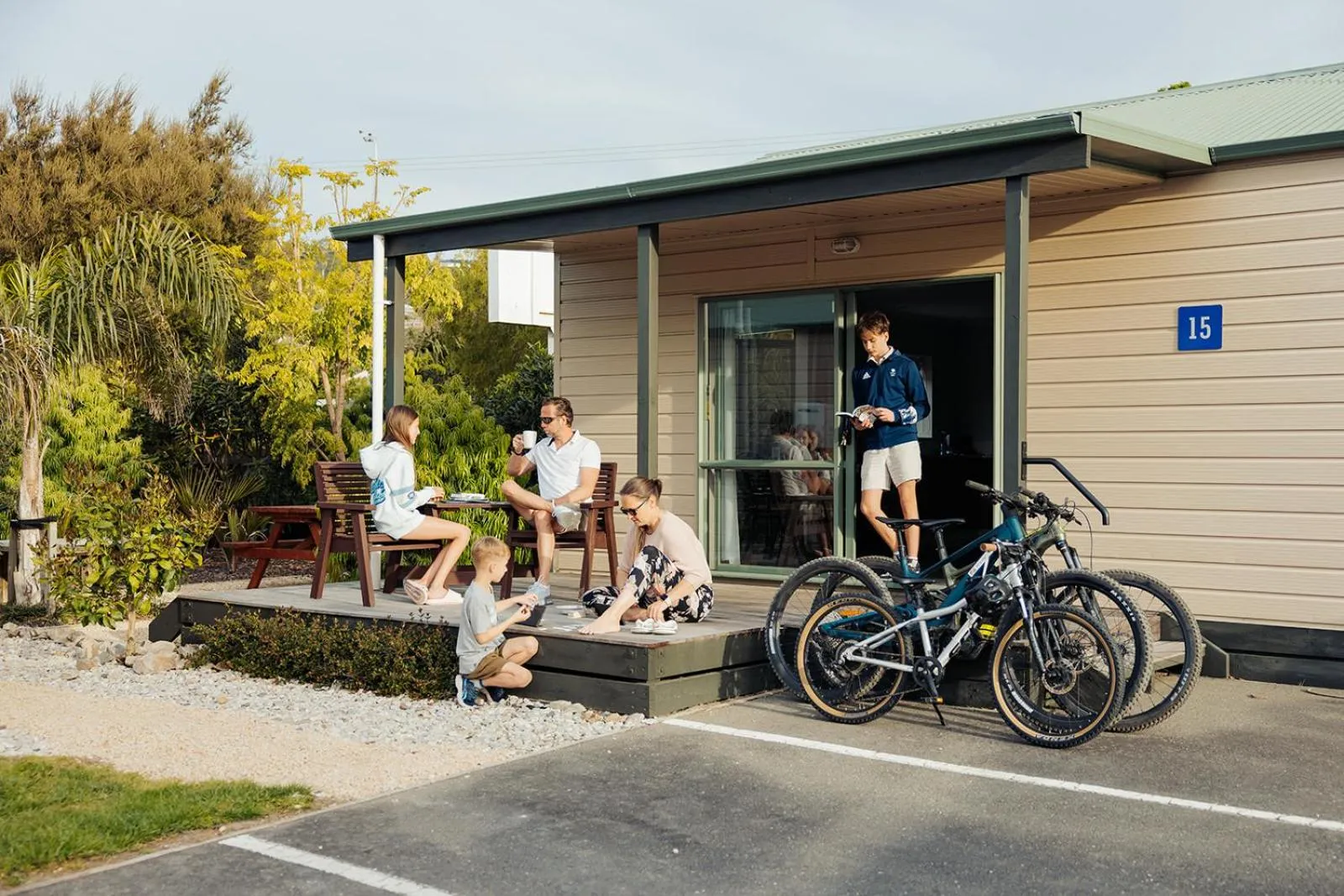 Balcony/Terrace in Tāhuna Beach Holiday Park