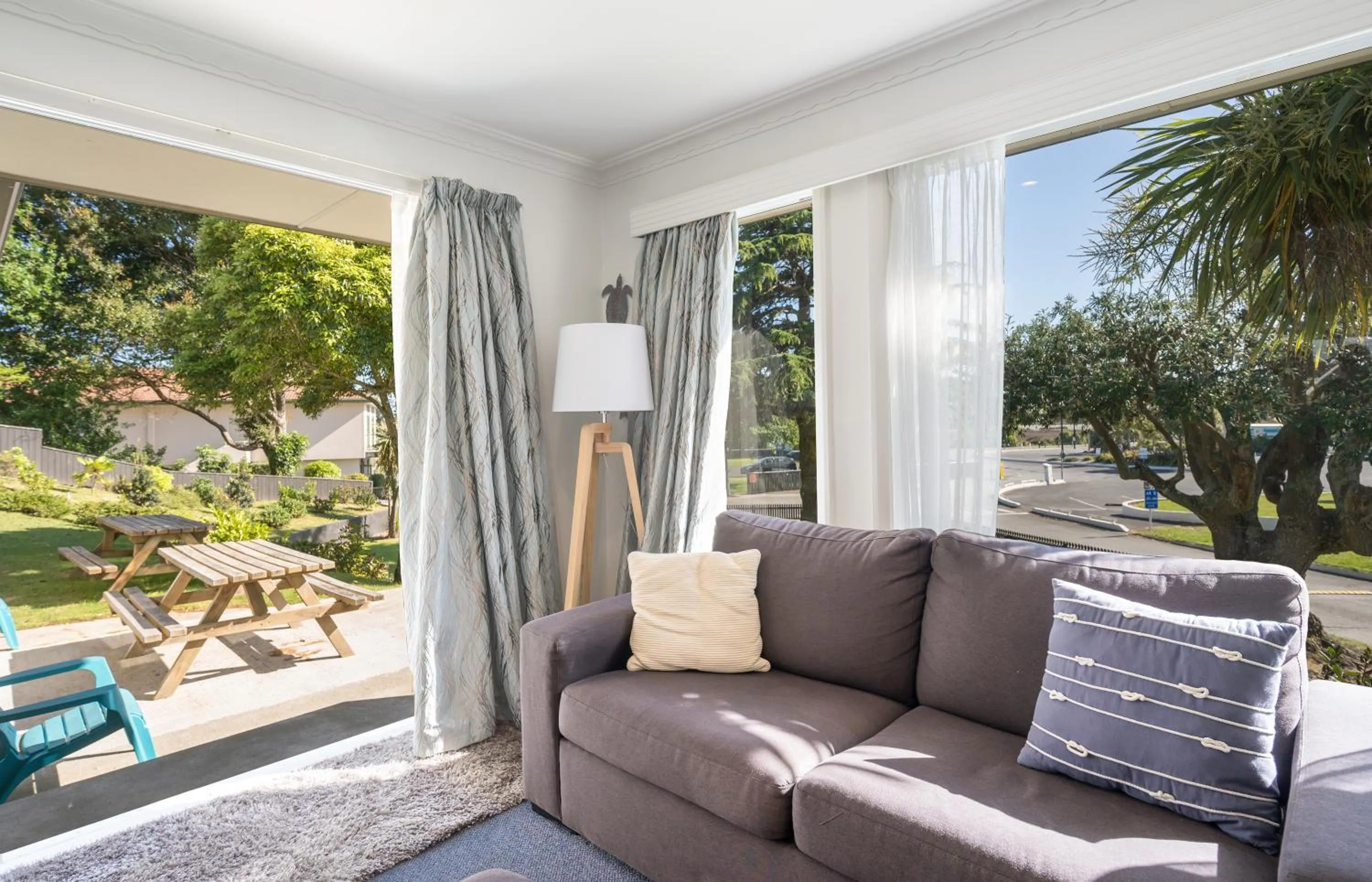 Patio in Tāhuna Beach Holiday Park
