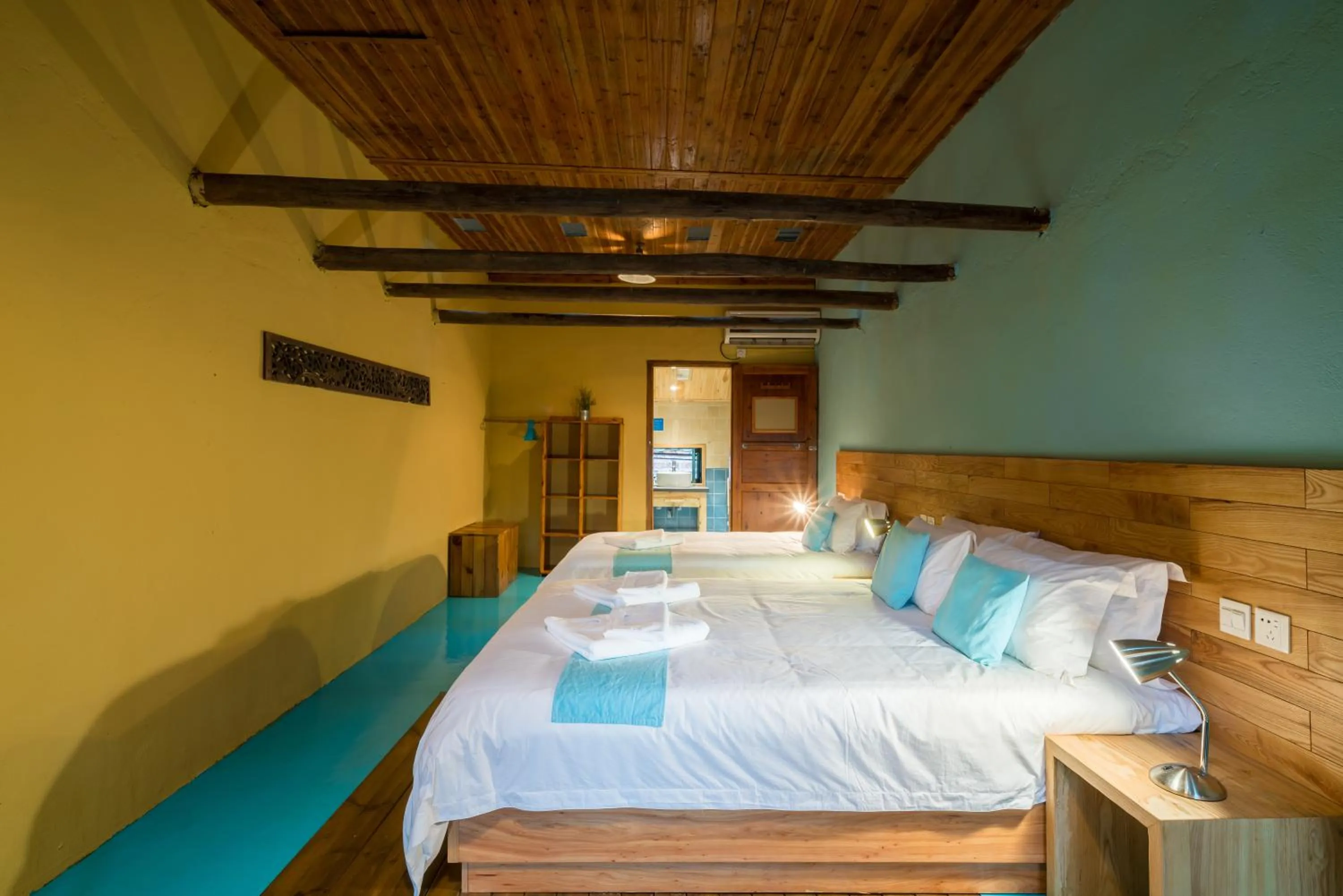 Bed in The Giggling Tree