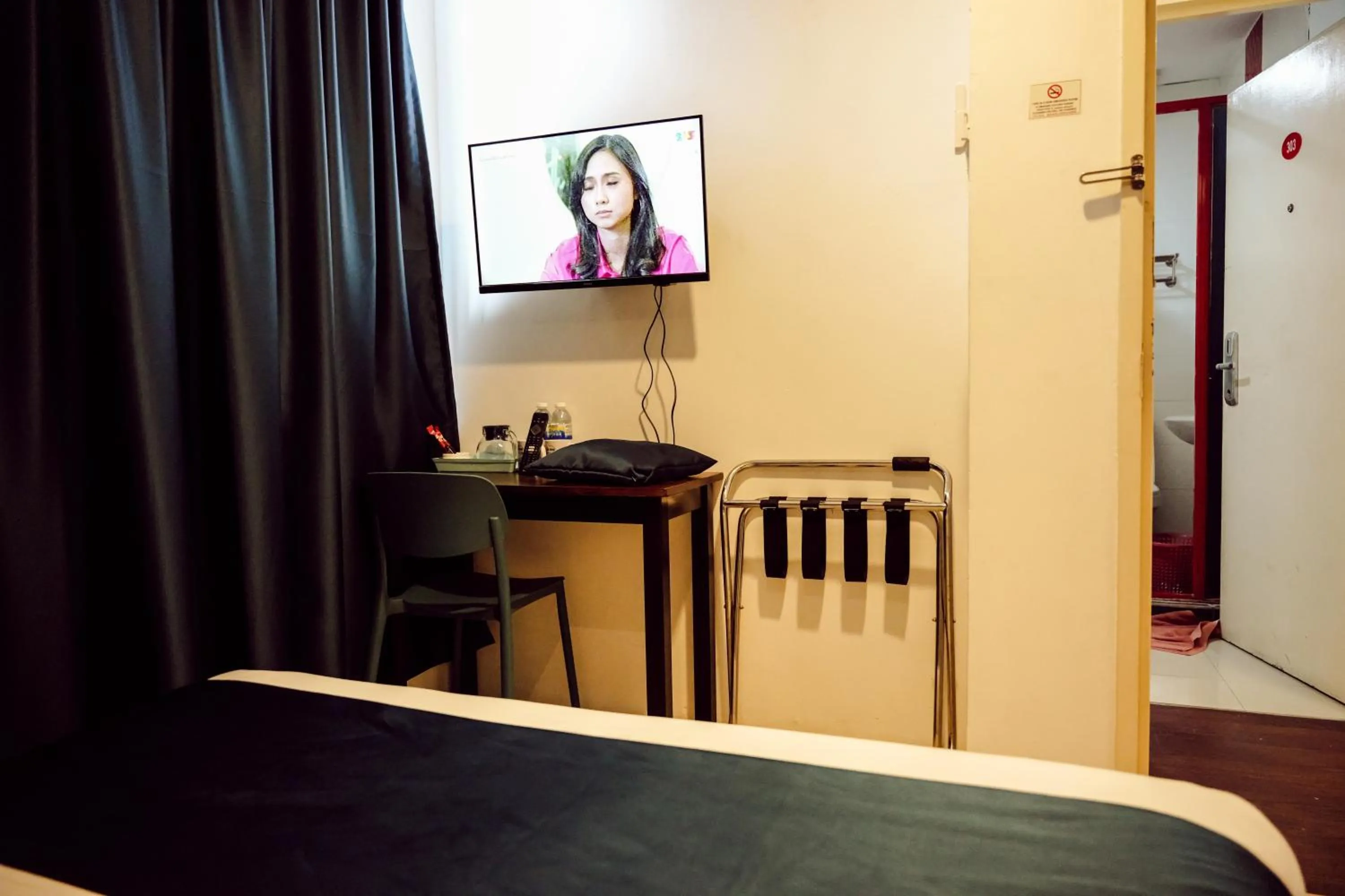 Bed in V Hotel Sri Gombak