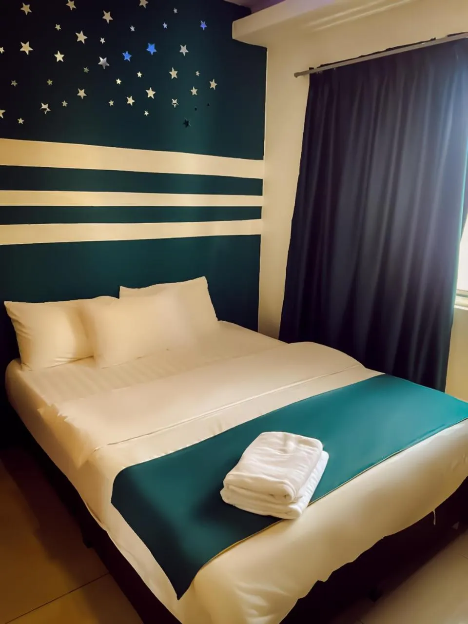 Bed in V Hotel Sri Gombak