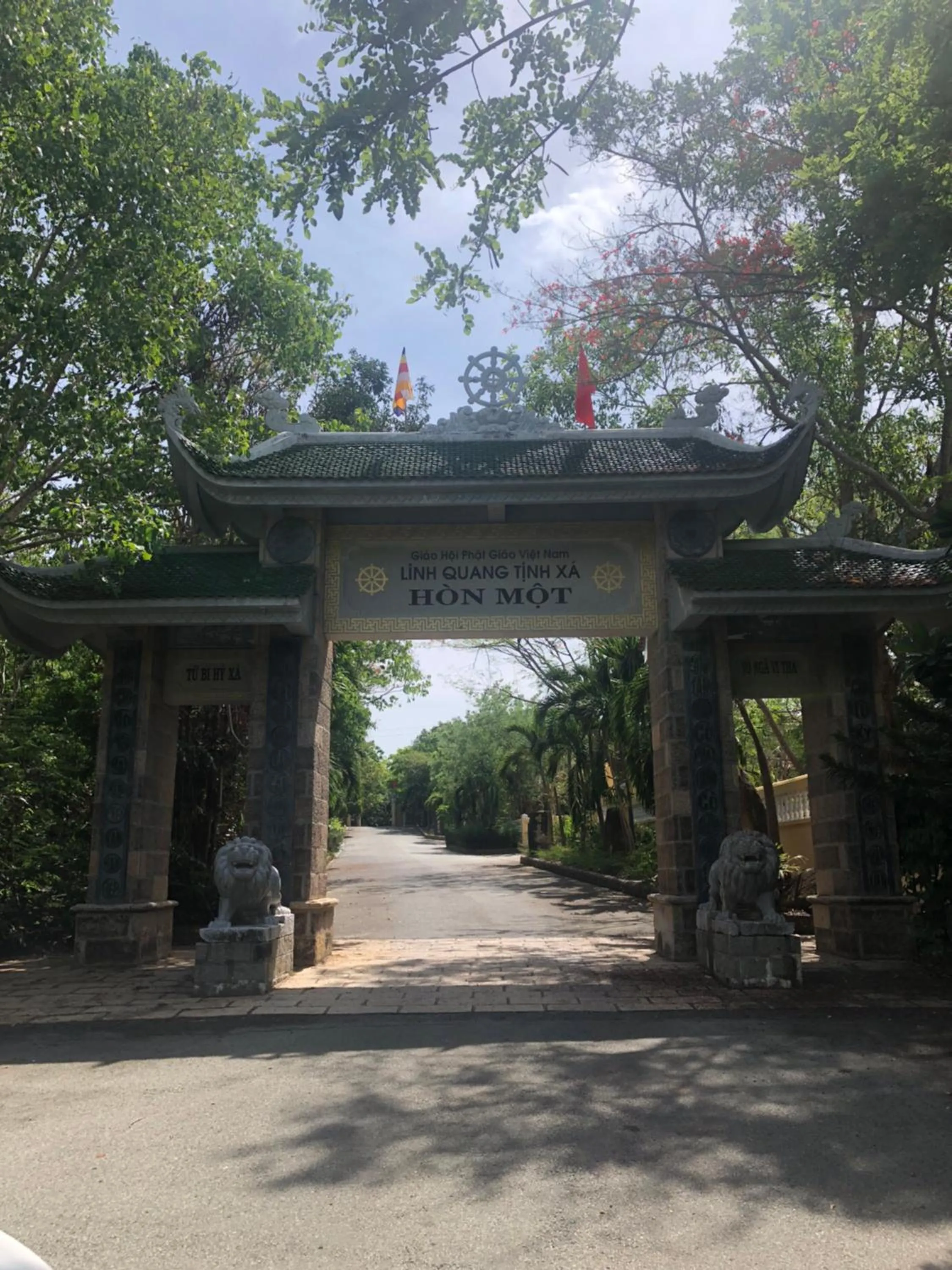 Nearby landmark in Quốc Ân Motel
