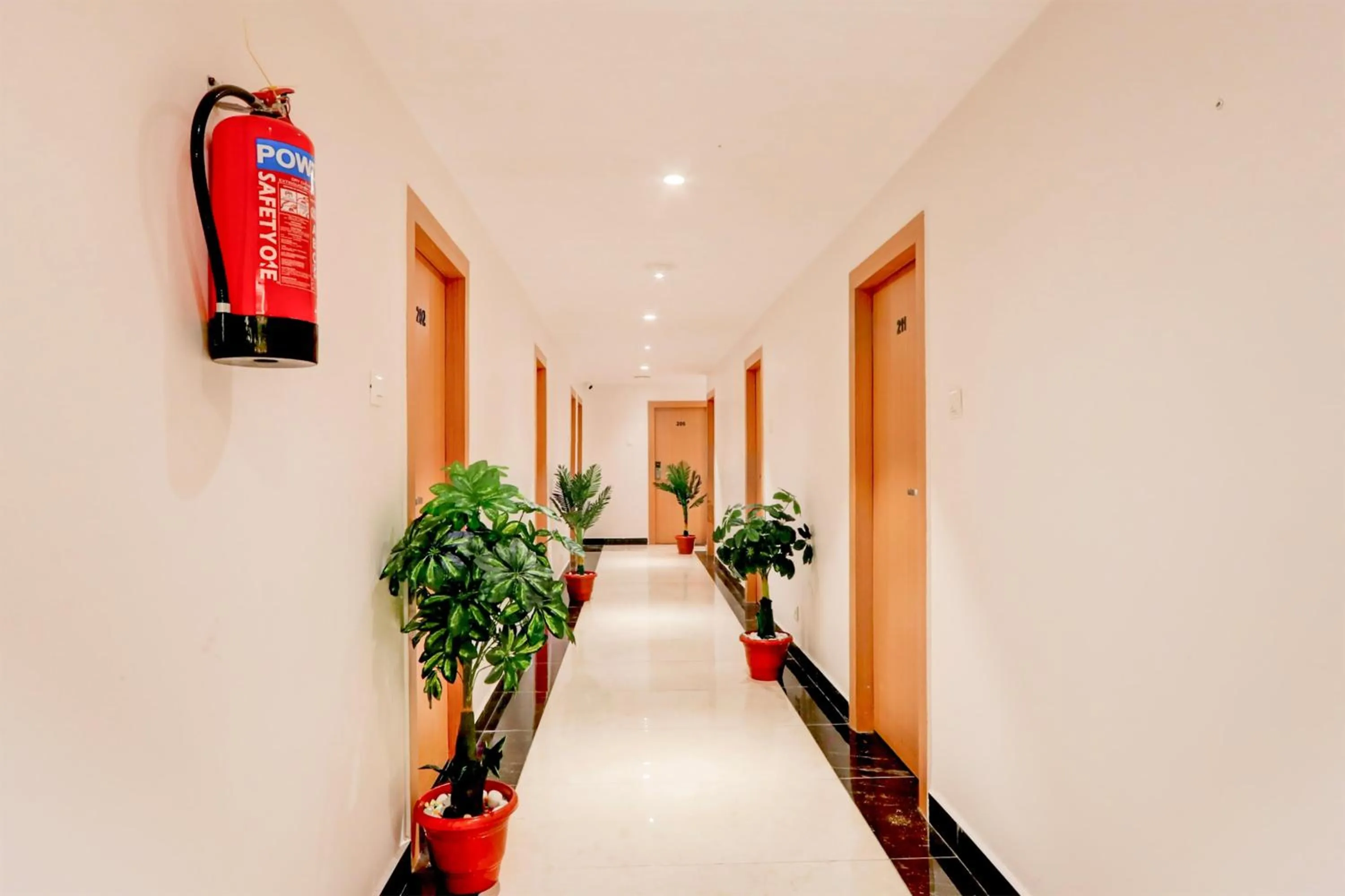 Lobby or reception in Super Townhouse Lotus Grand