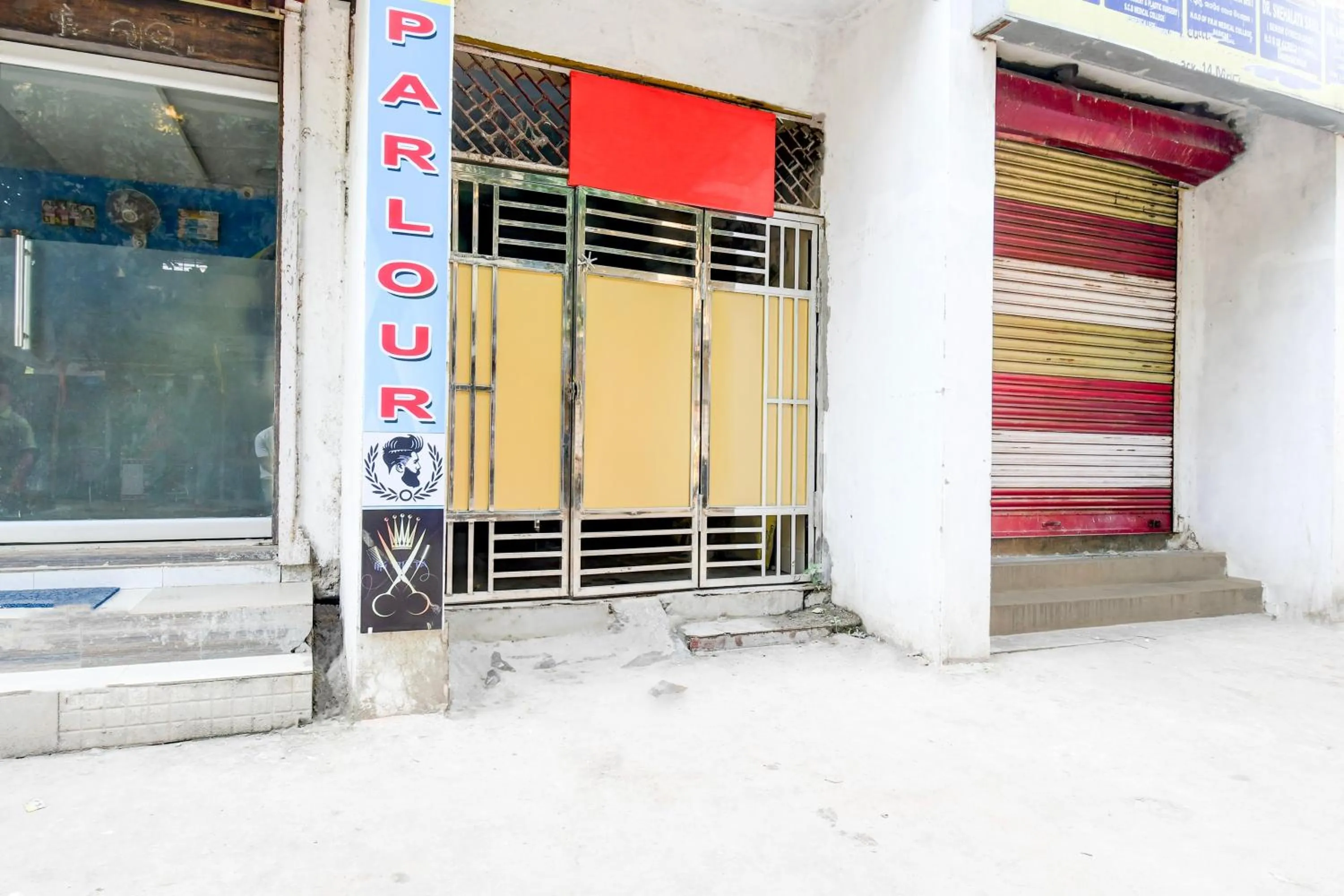 Facade/entrance in Hotel O SWAIN RESIDENCY