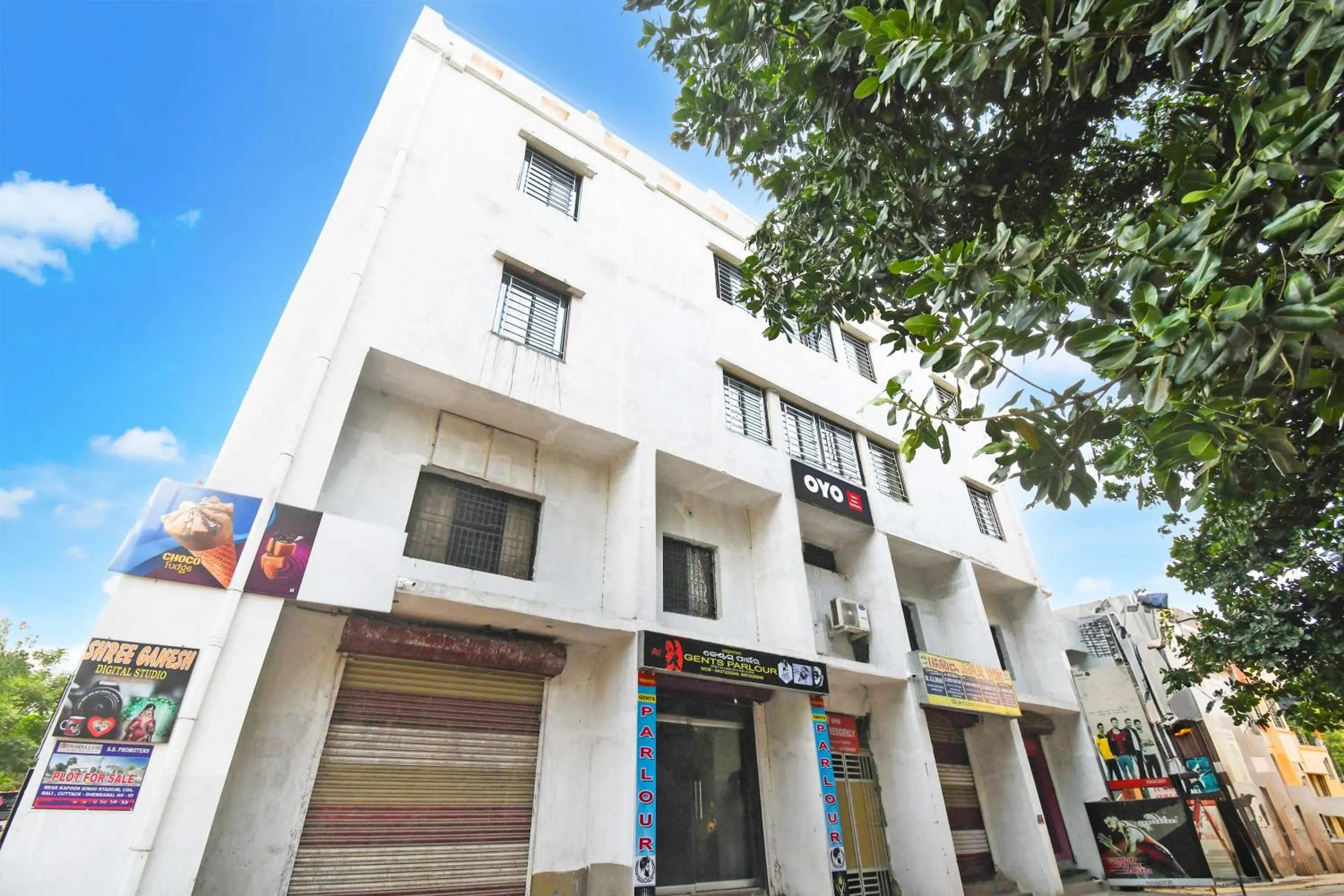 Facade/entrance in Hotel O SWAIN RESIDENCY