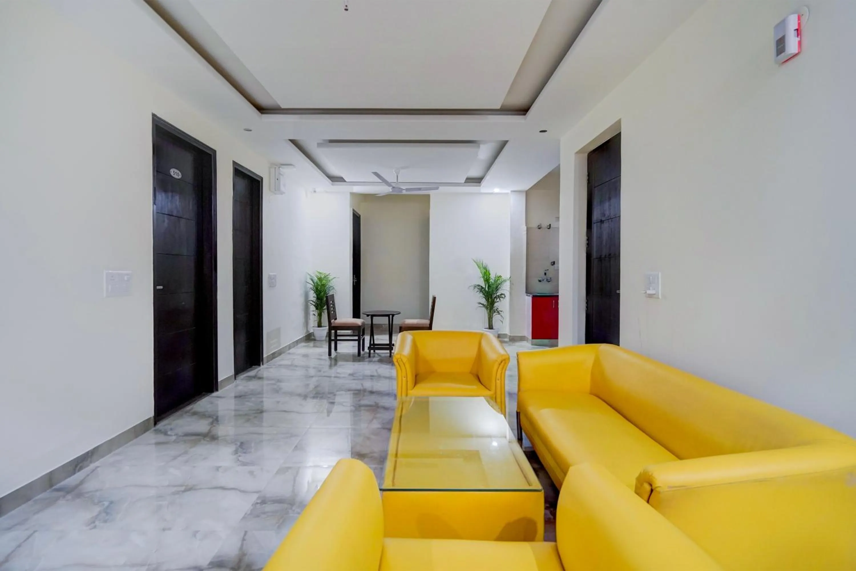 Lobby or reception in Townhouse Delight Inn