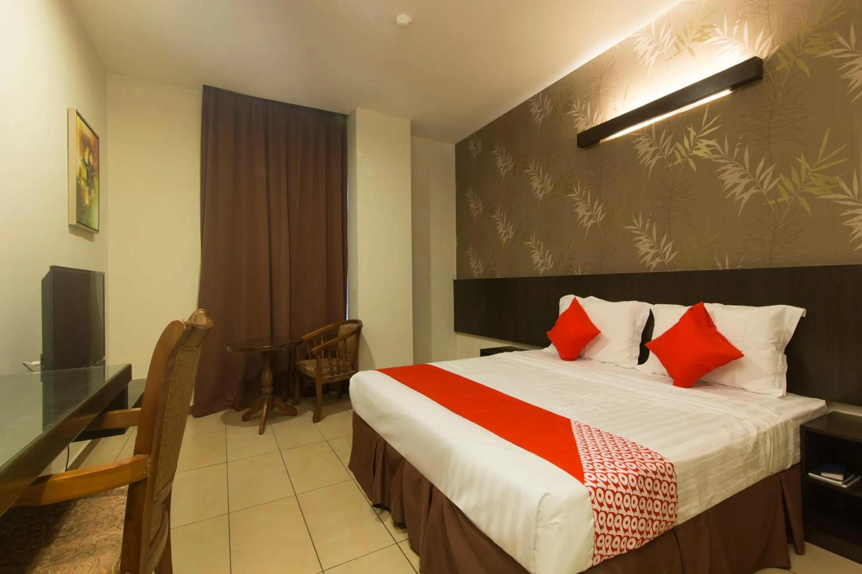 Bedroom, Bed in Hotel O Bei King