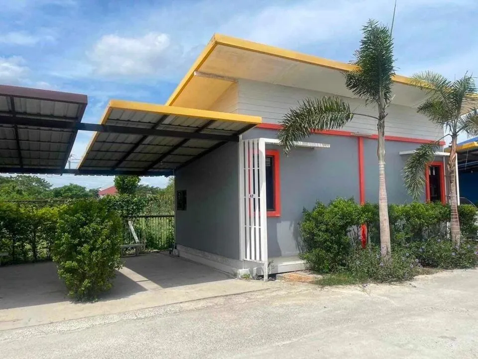 Facade/entrance in OYO 75487 Prang Thip 306 Resort