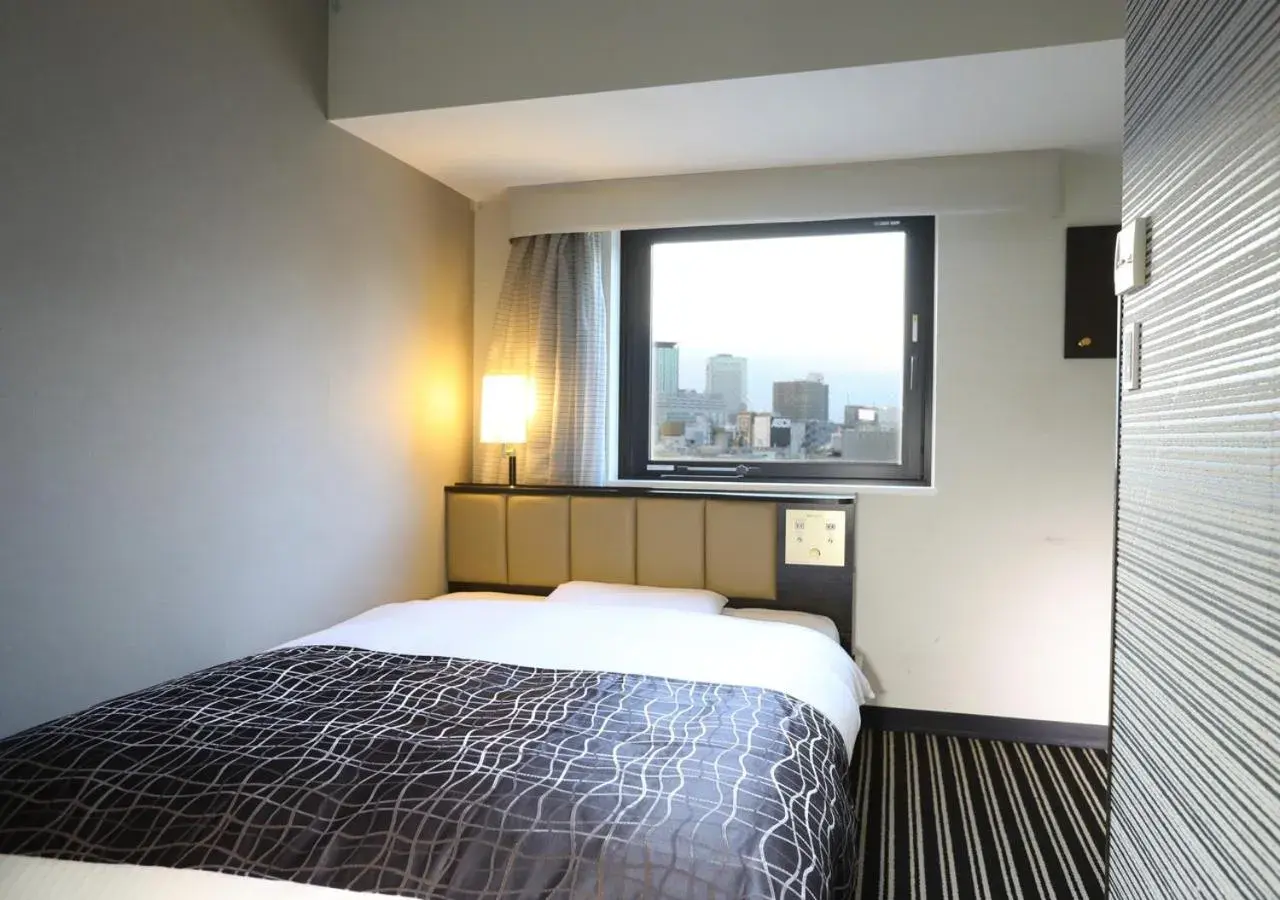 Double Room - single occupancy - Non-Smoking in APA Hotel Kanda Jimbocho Ekihigashi Double Room - single occupancy - Non-Smoking in APA Hotel Kanda Jimbocho Ekihigashi