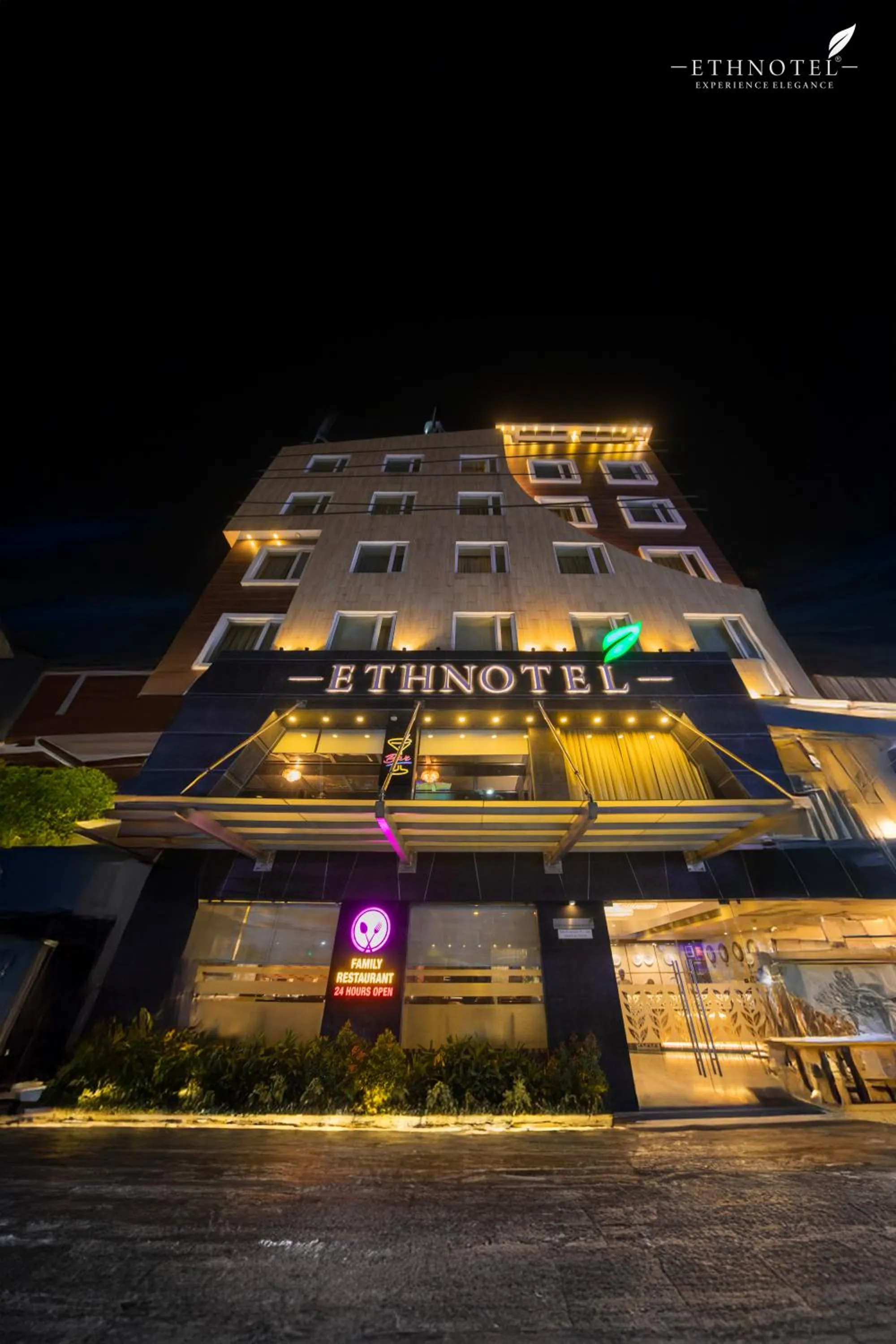 Facade/entrance in Ethnotel, Kolkata Airport
