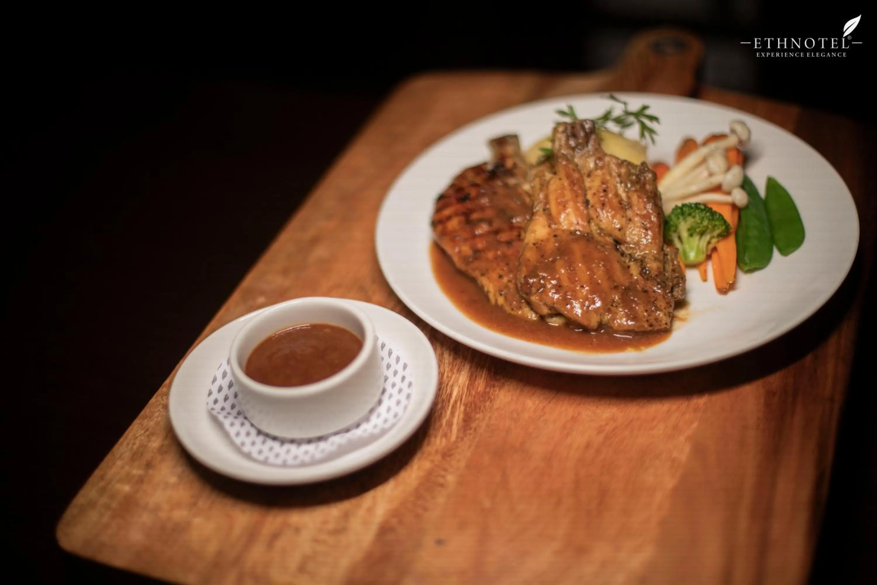 Food and drinks in Ethnotel, Kolkata Airport