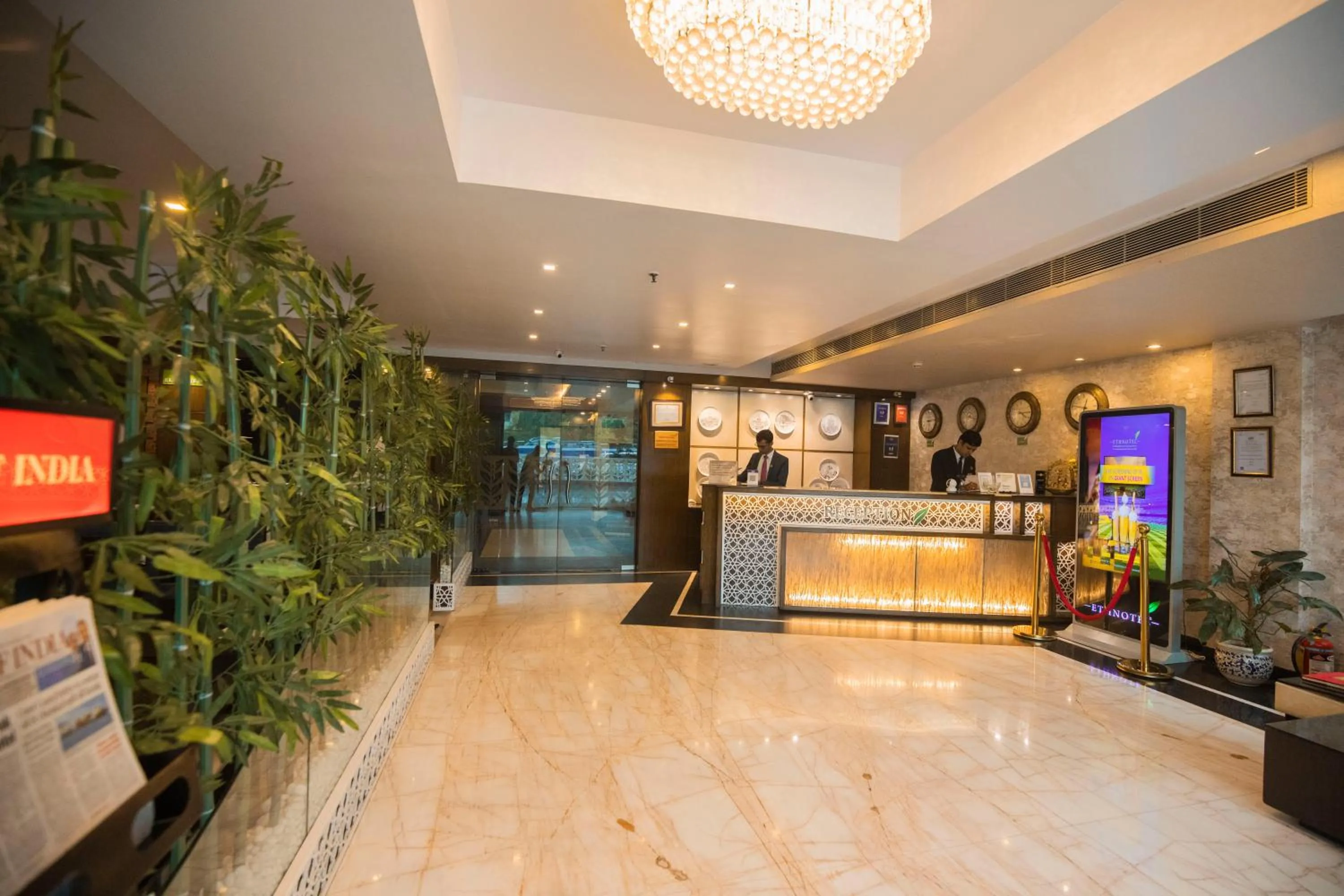 Lobby or reception in Ethnotel, Kolkata Airport