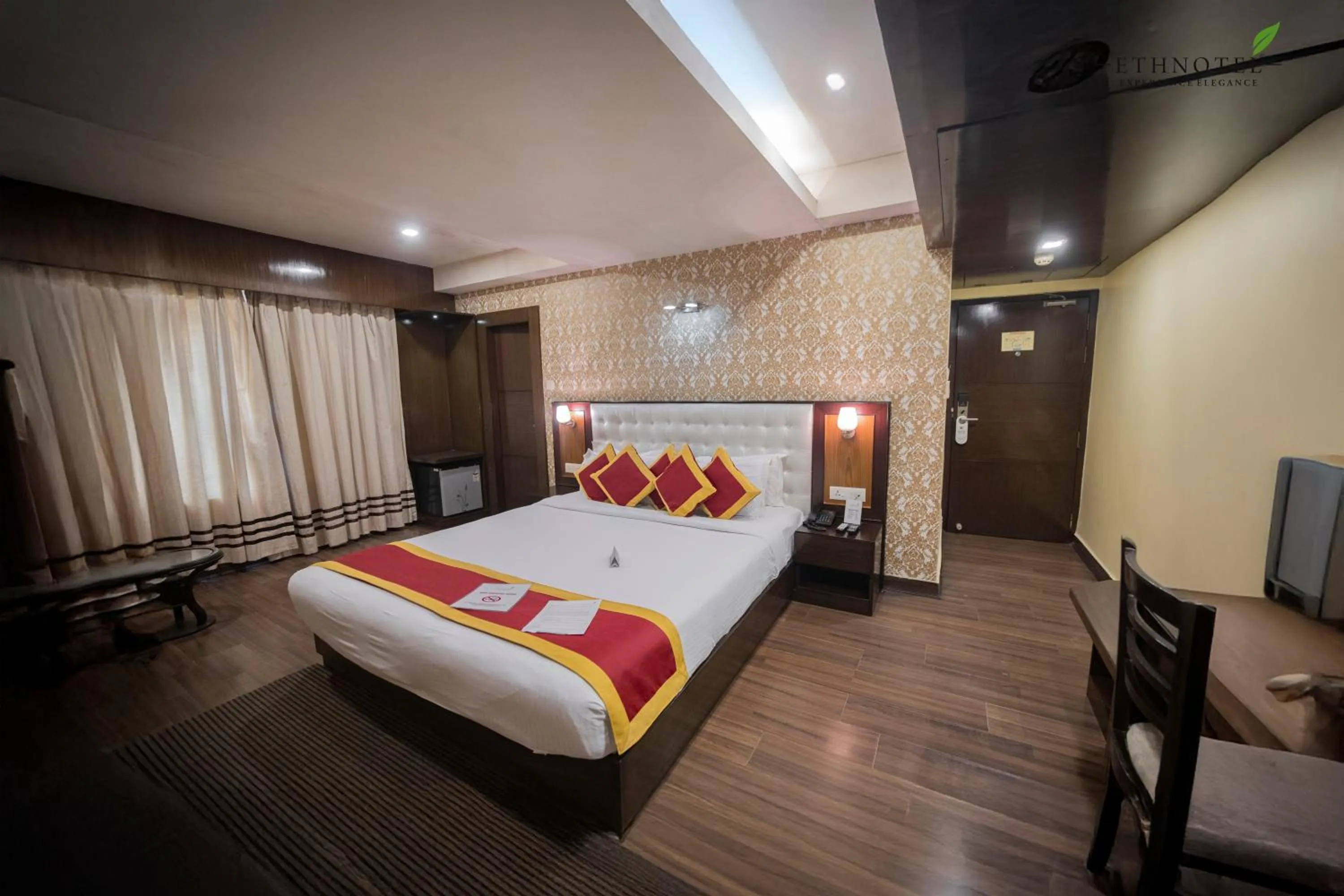 Bed in Ethnotel, Kolkata Airport