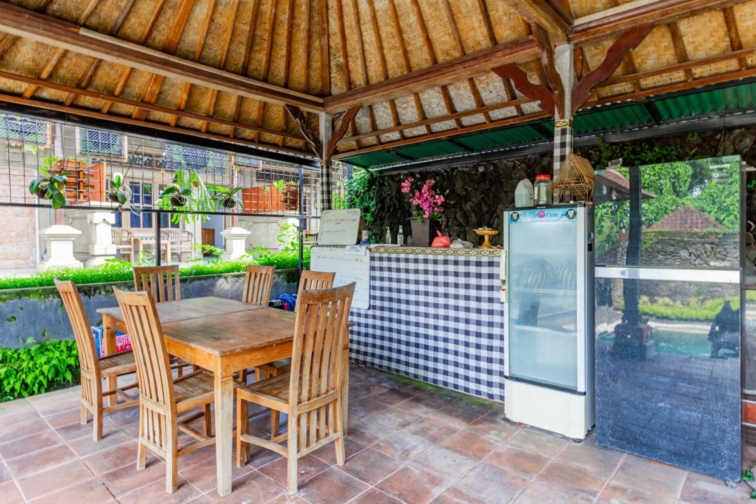 Restaurant/places to eat in Belvilla Ratna Resort Ubud PalaceNearUbud Palace