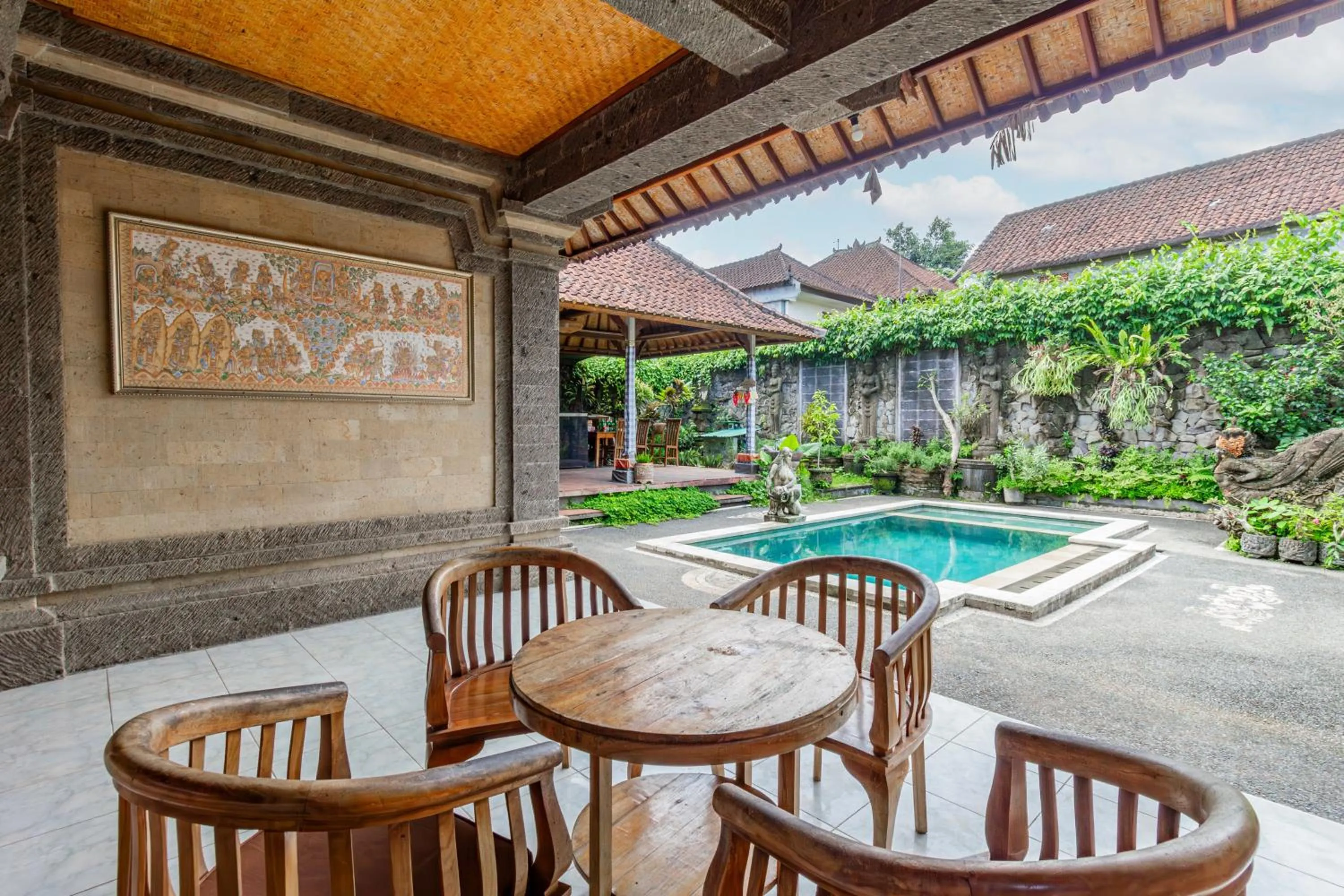 Restaurant/places to eat in Belvilla Ratna Resort Ubud PalaceNearUbud Palace