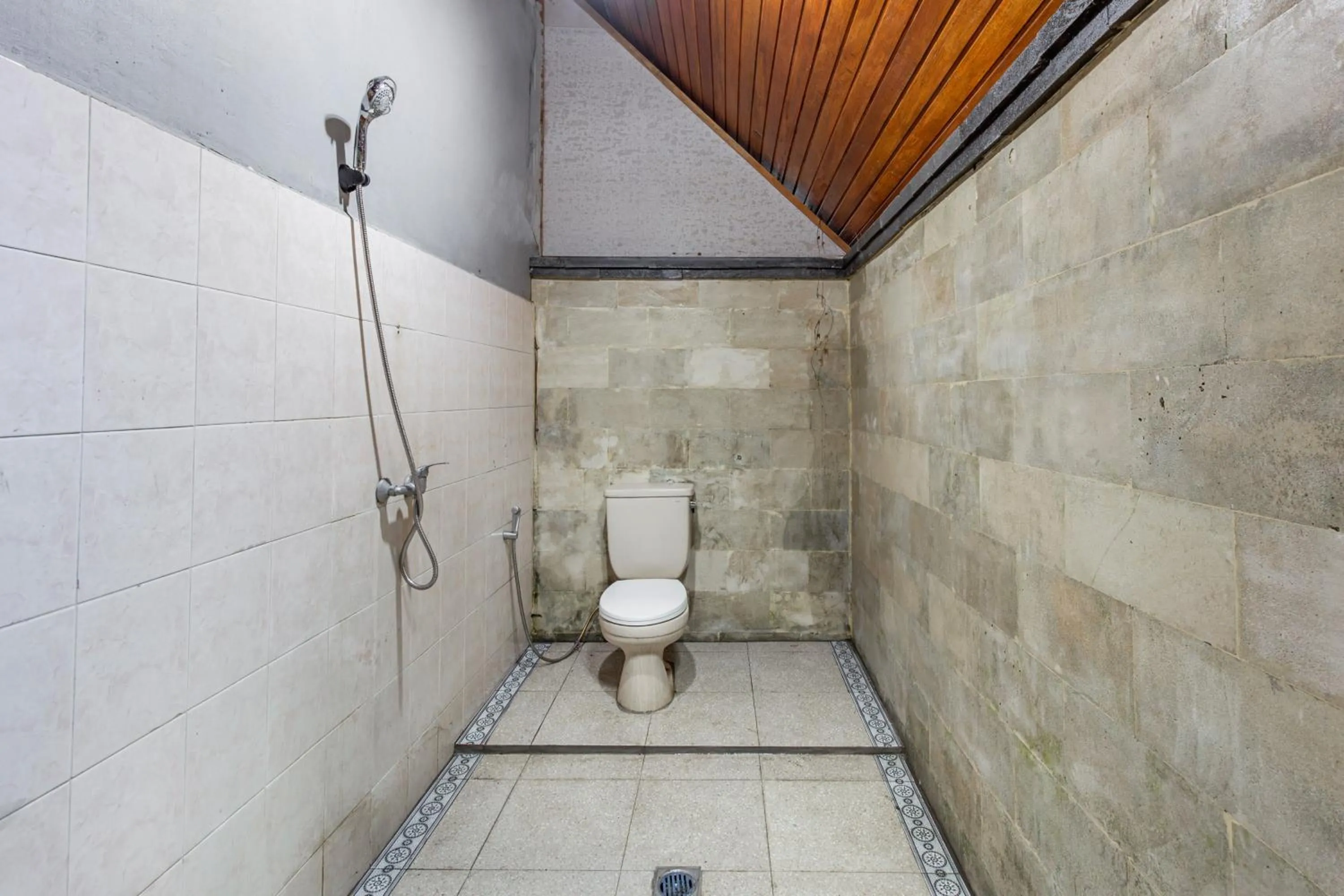 Bathroom in Belvilla Ratna Resort Ubud PalaceNearUbud Palace