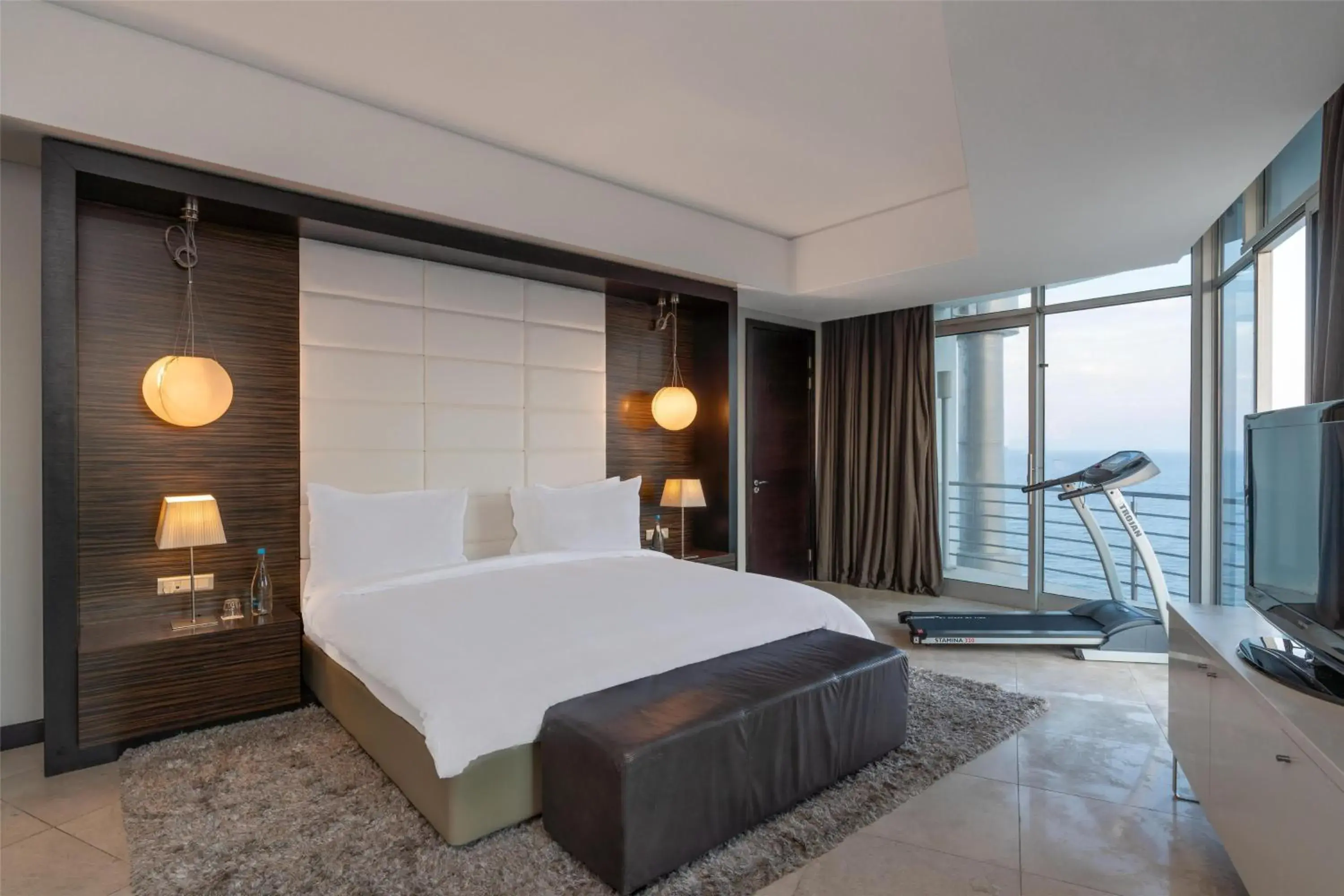 Presidential Suite with Balcony and Sea View in Radisson Blu Hotel & Residence Maputo Presidential Suite with Balcony and Sea View in Radisson Blu Hotel & Residence Maputo