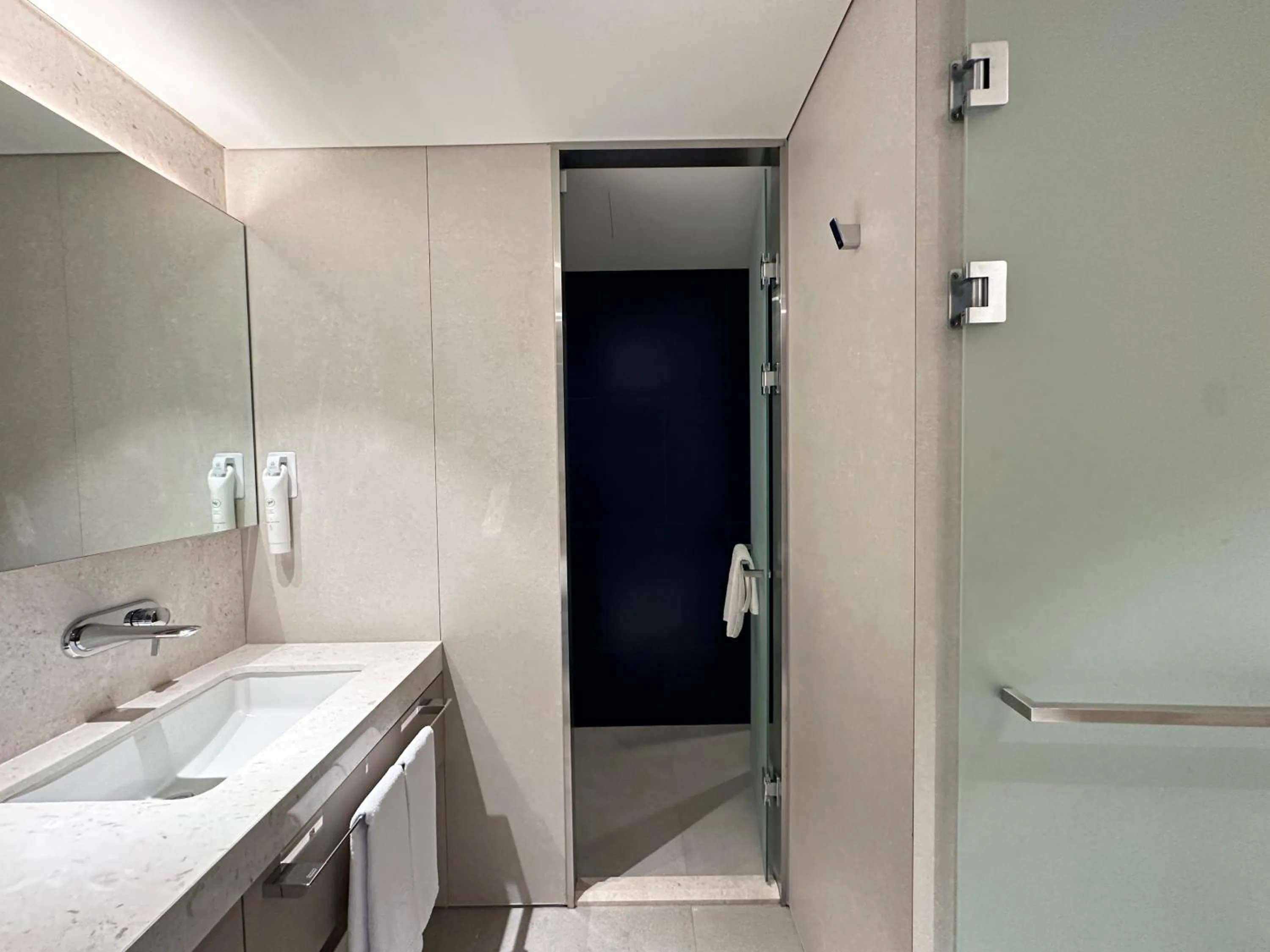 Crown Harbor Hotel Busan