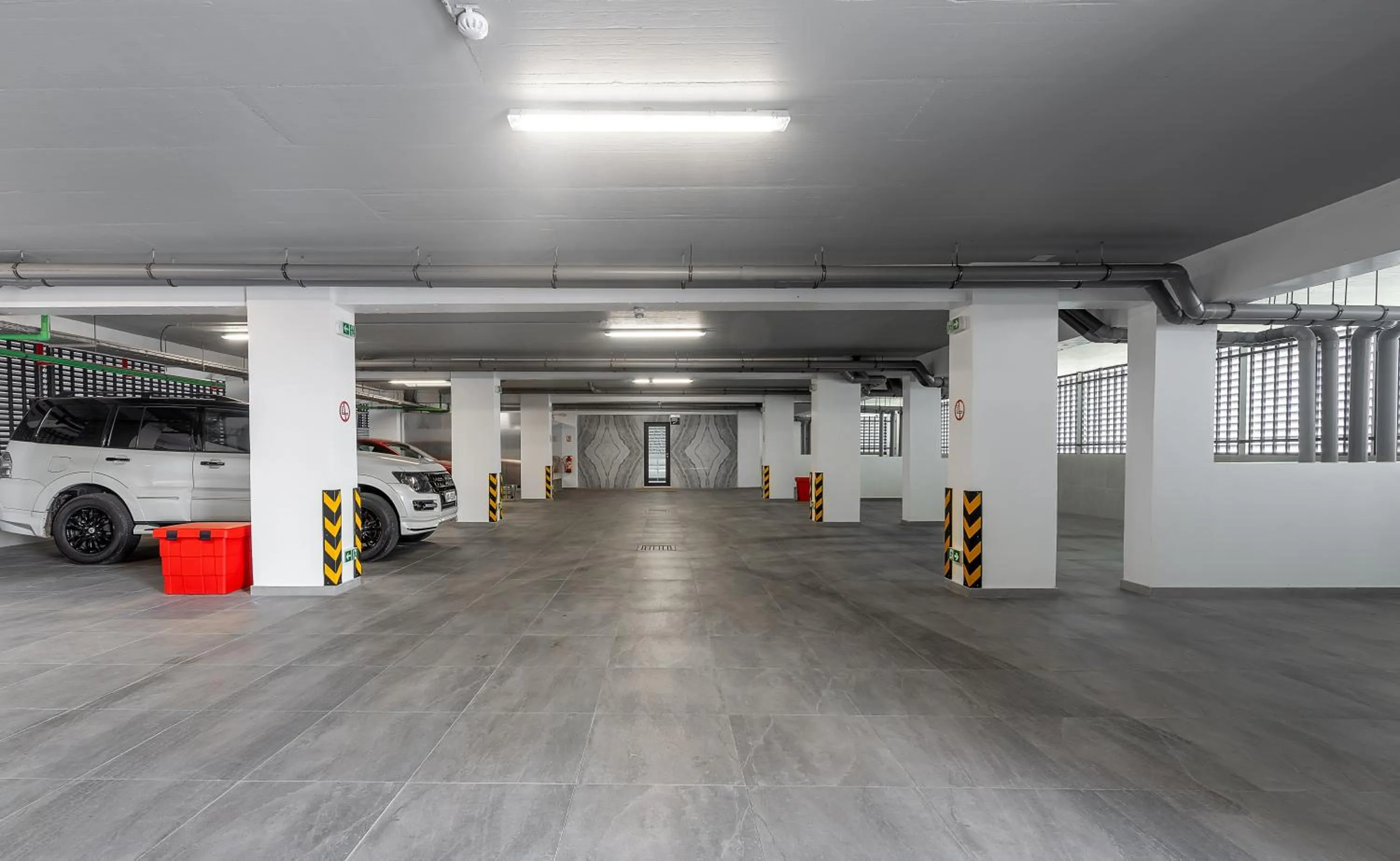 Parking in La Scala AppartHotel Abidjan