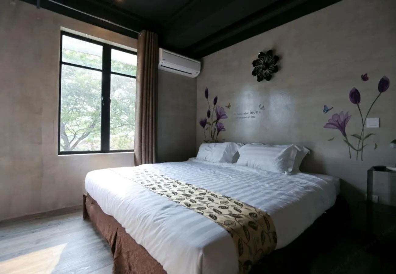 Bed in Just In Boutique hotel