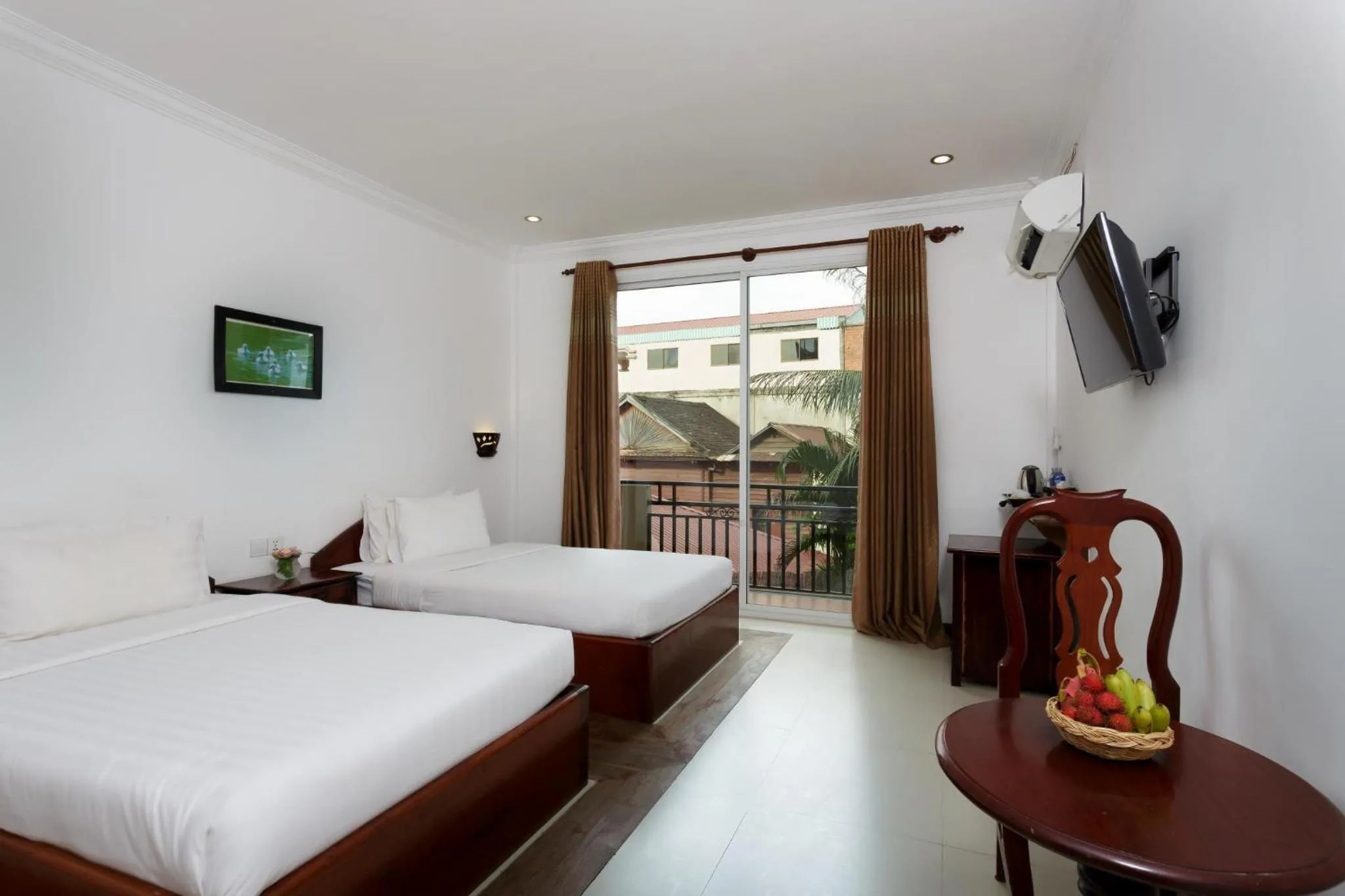 Bedroom, Bed in La Villa du Bonheur