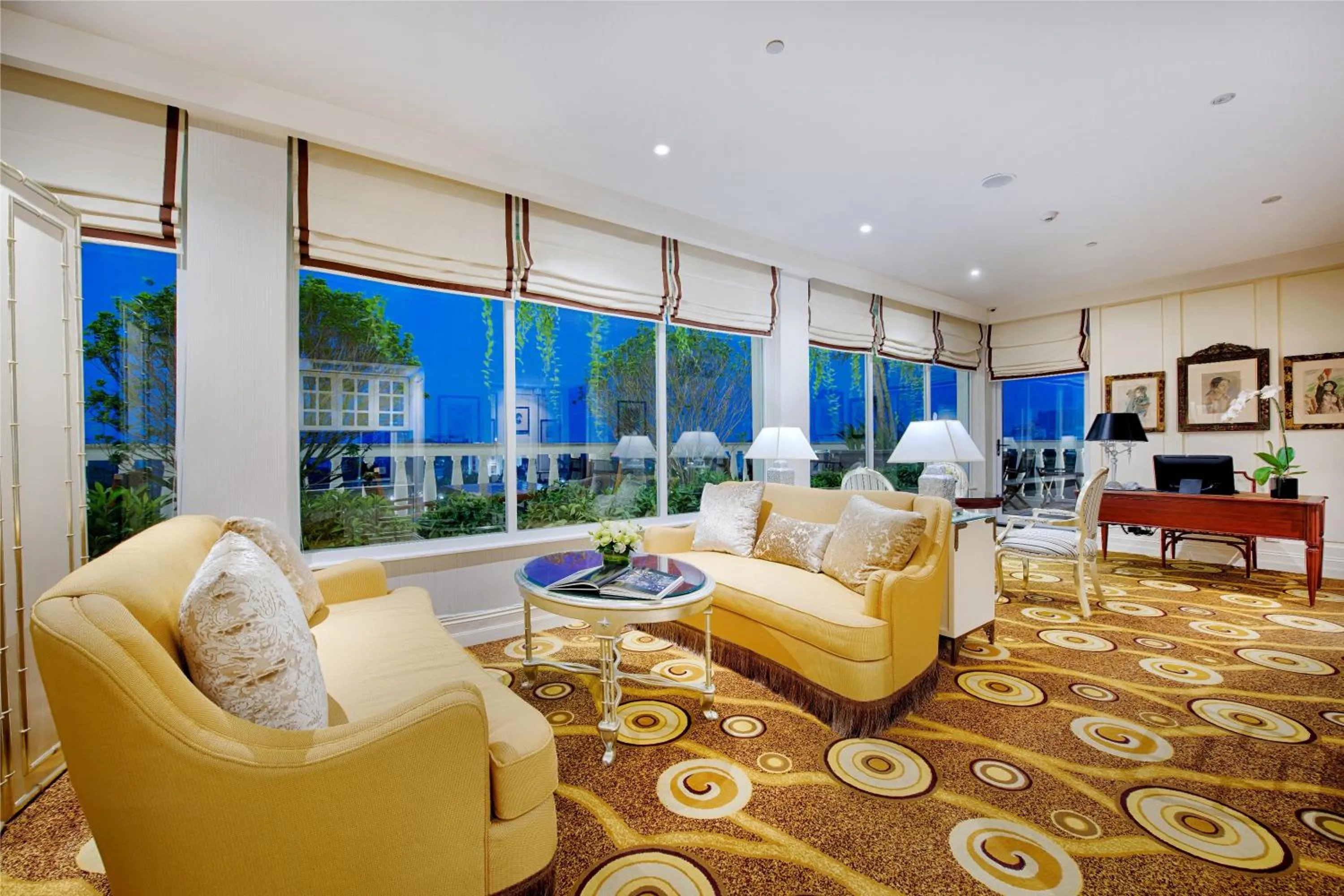 Library in Apricot Hotel