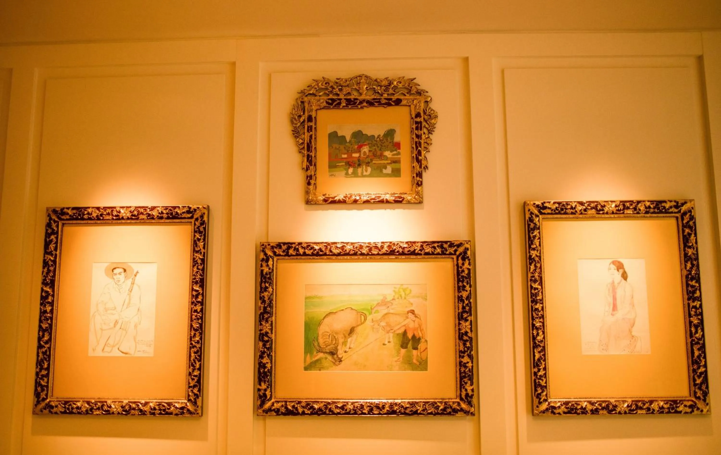 Decorative detail in Apricot Hotel