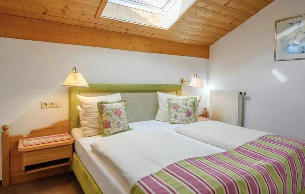 Bed in Fackler Apartments