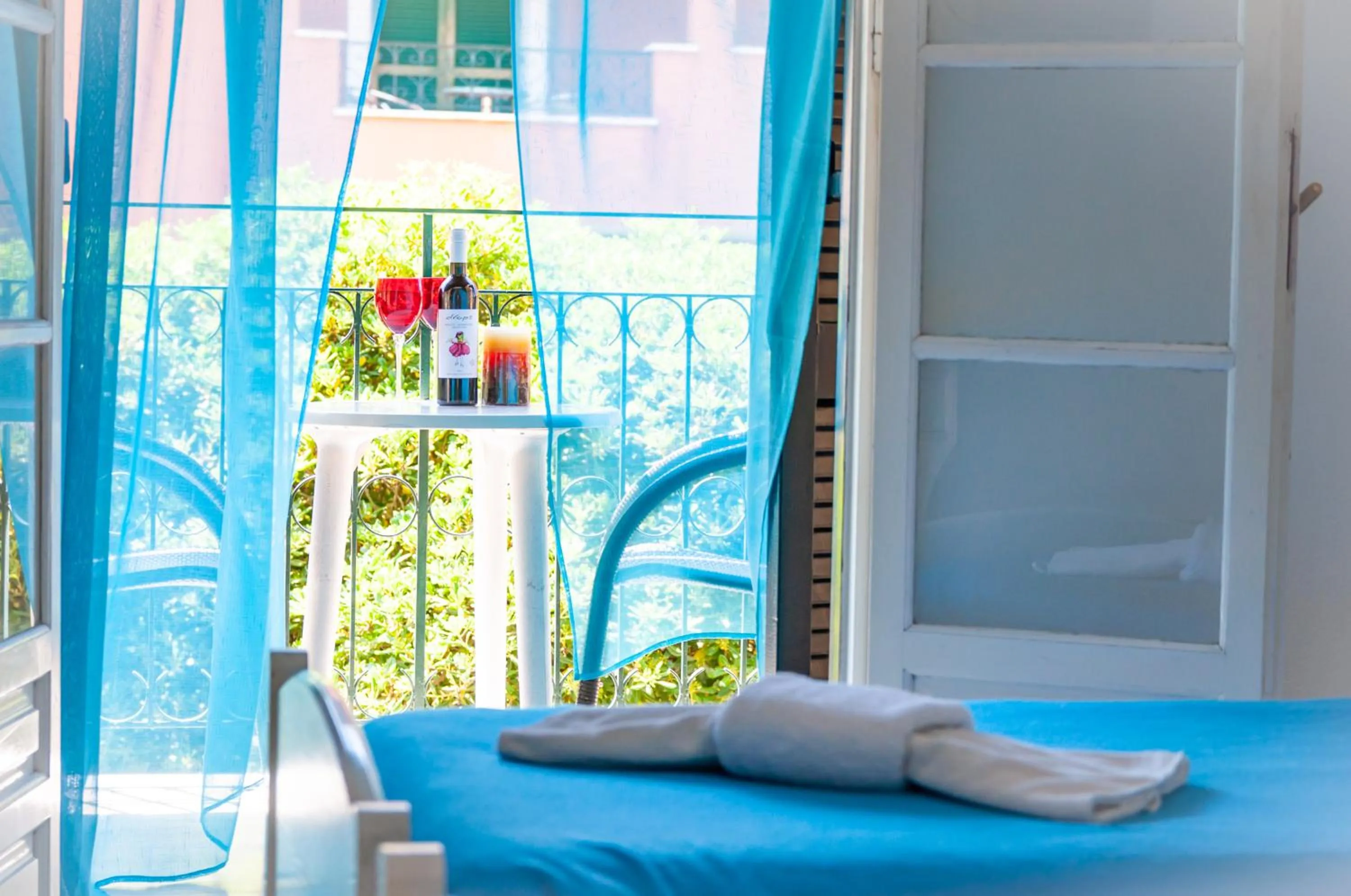 Bed in Apart Hotel Blumarin