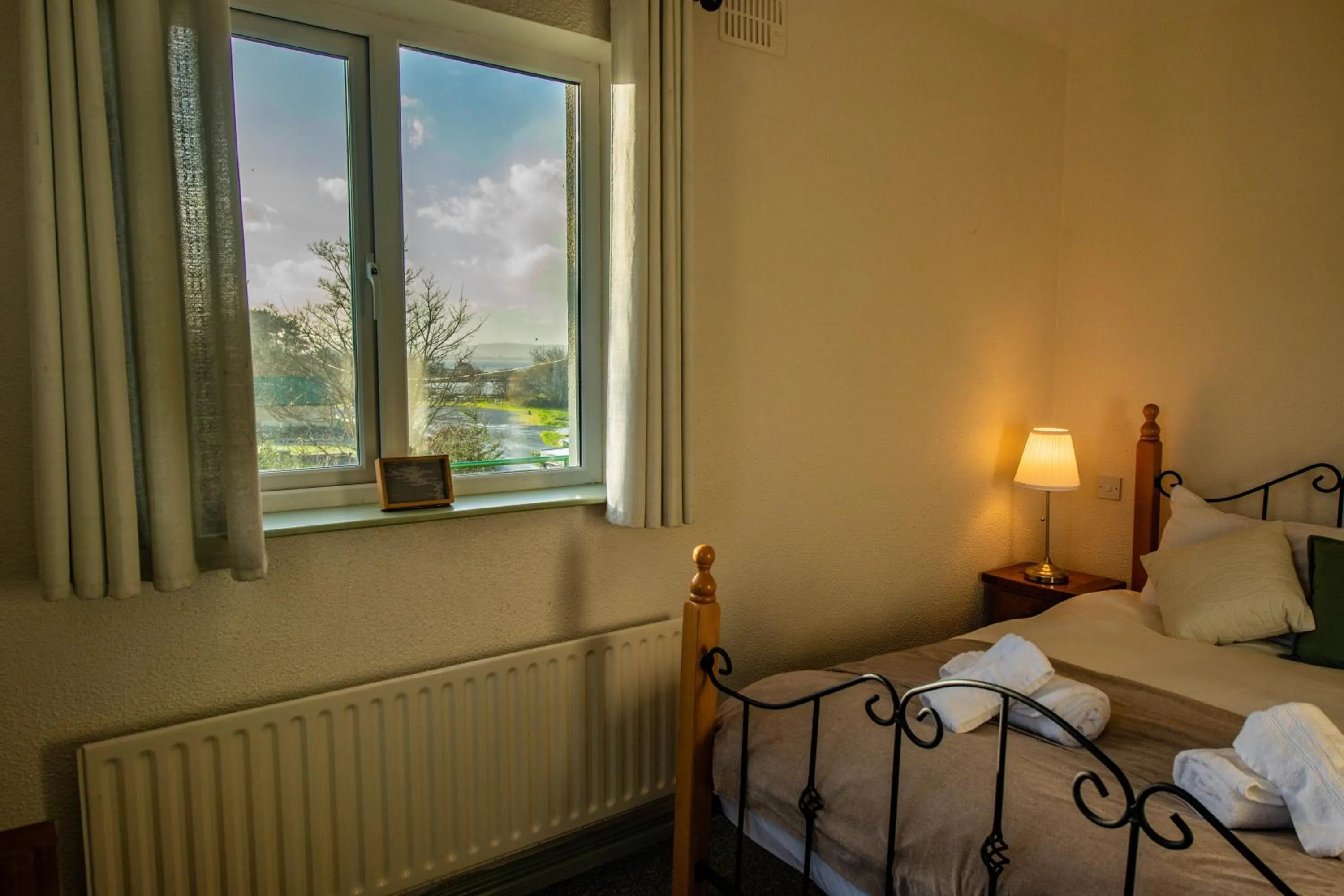 Bed in Greenfield Lodge Hotel Bar & Bistro